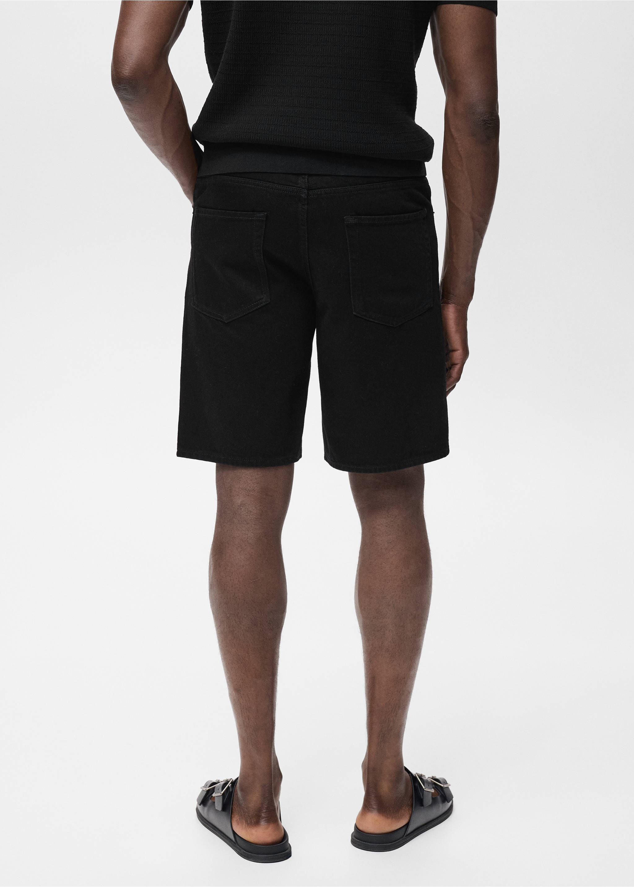 Bermude din denim regular-fit - Spatele articolului, Black denim. Ref: 17051231-00.
