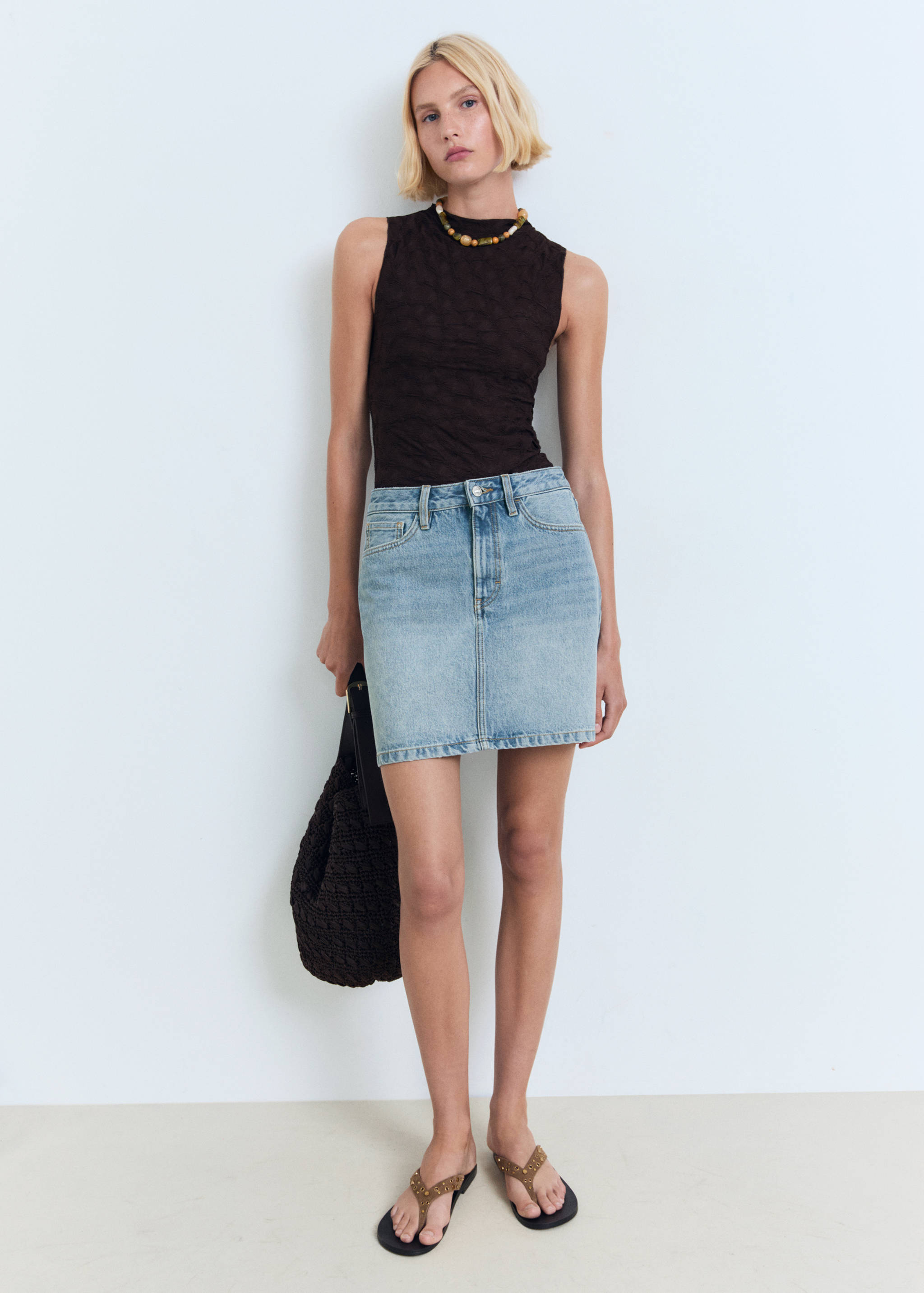 Short denim skirt - General plane