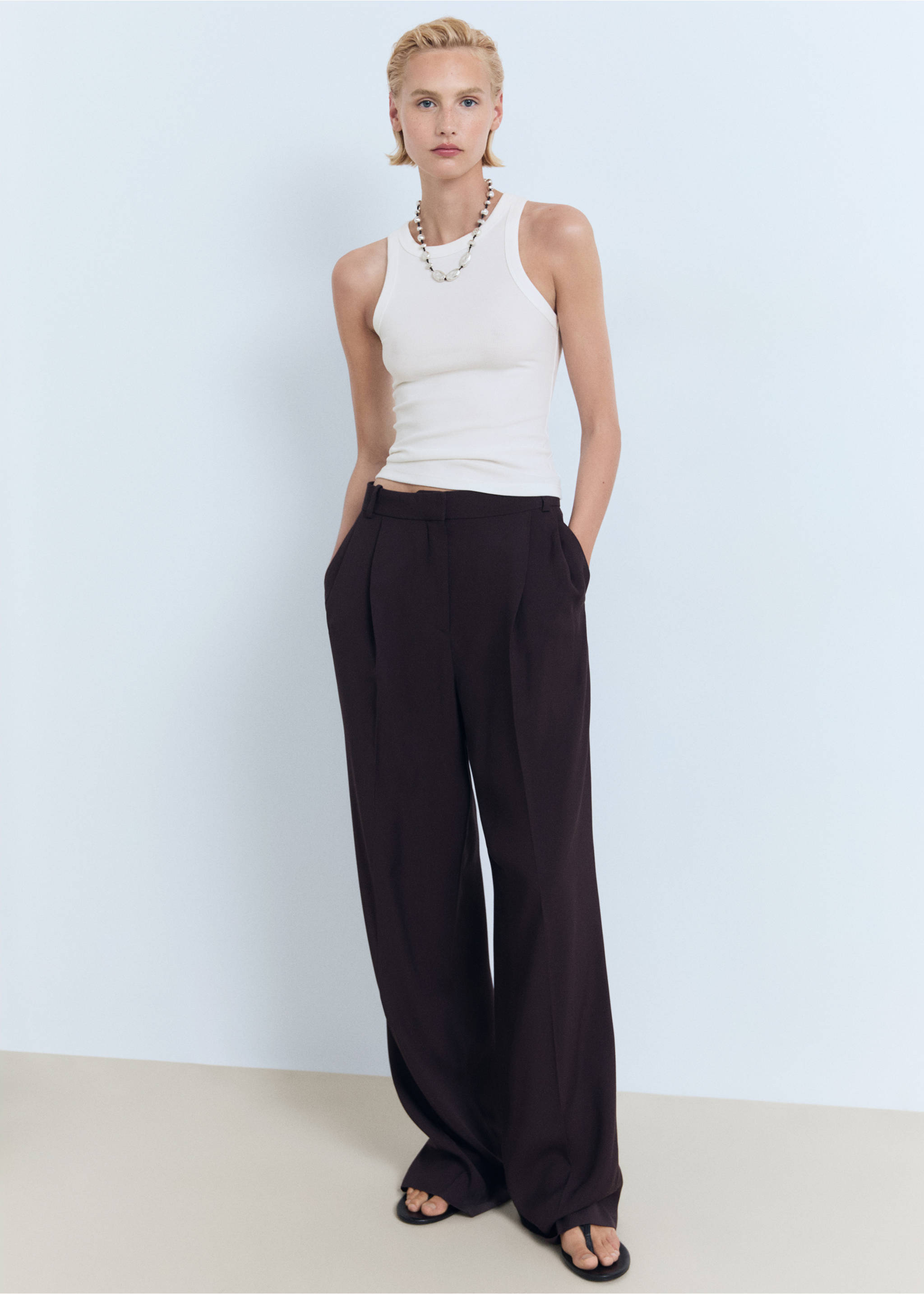 Top côtelé en coton - Plan général, Blanc. Ref: 17051239-00.