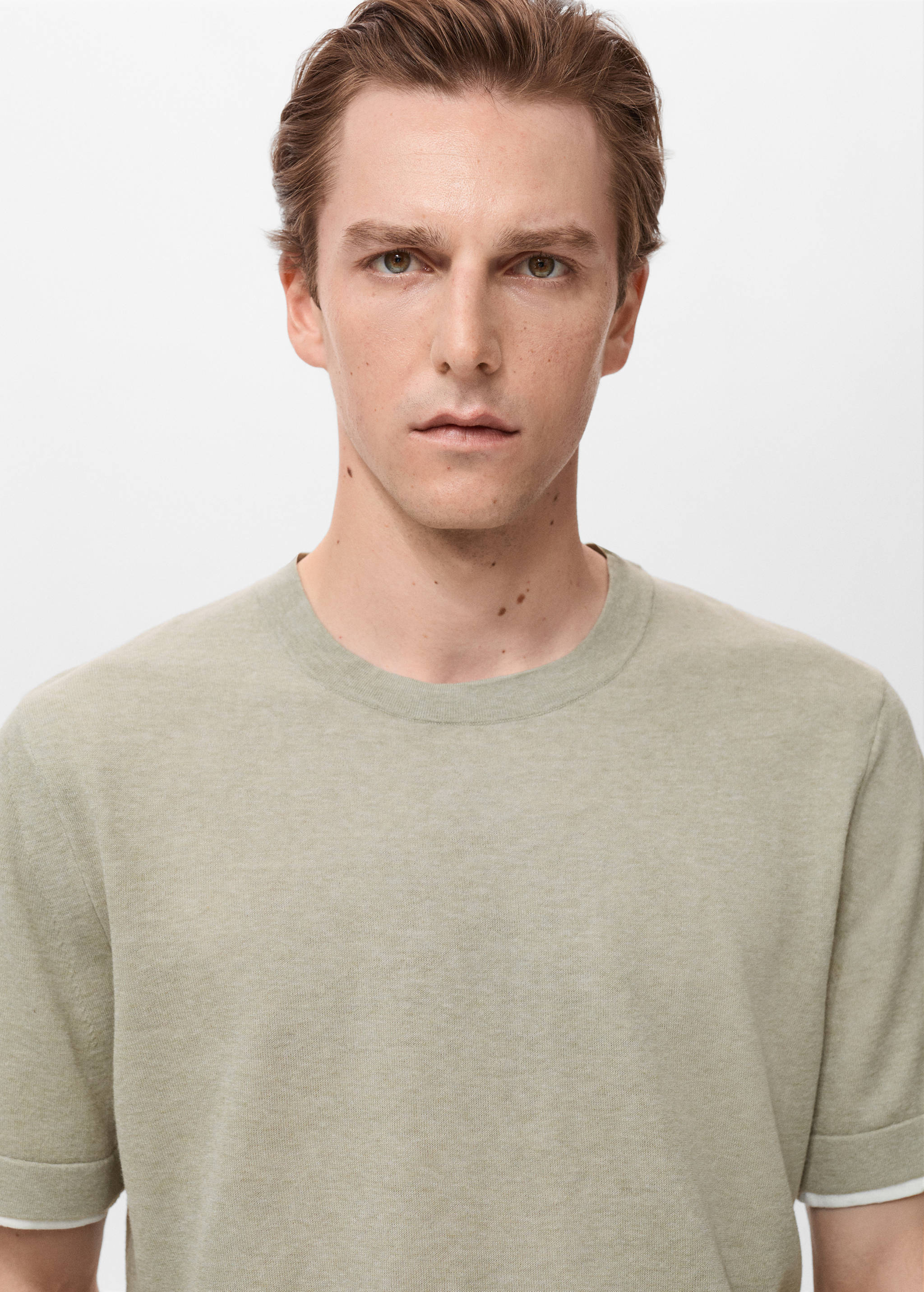 Contrasting cotton-blend T-shirt - Details of the article 1