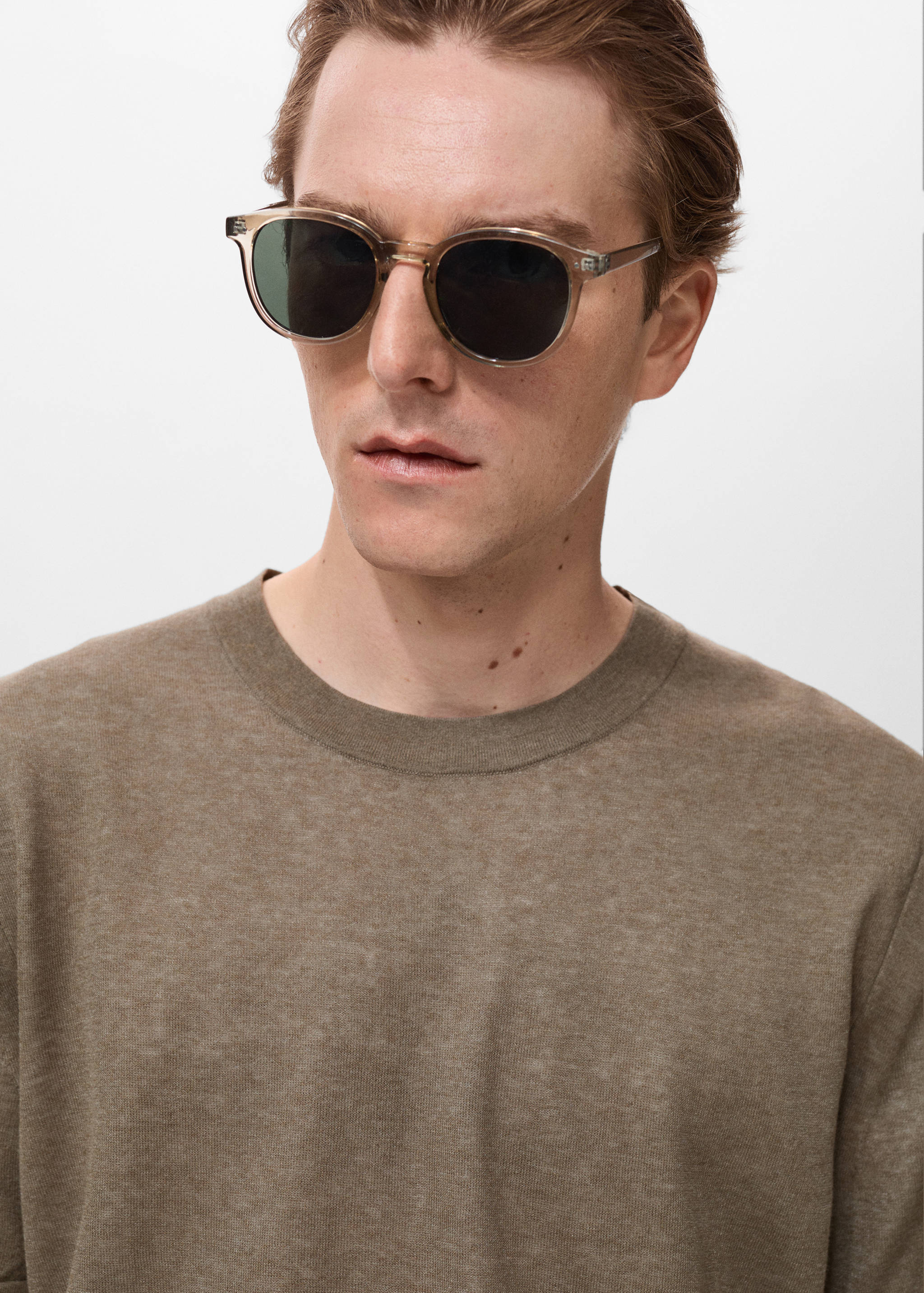 Contrasting cotton-blend T-shirt - Details of the article 1