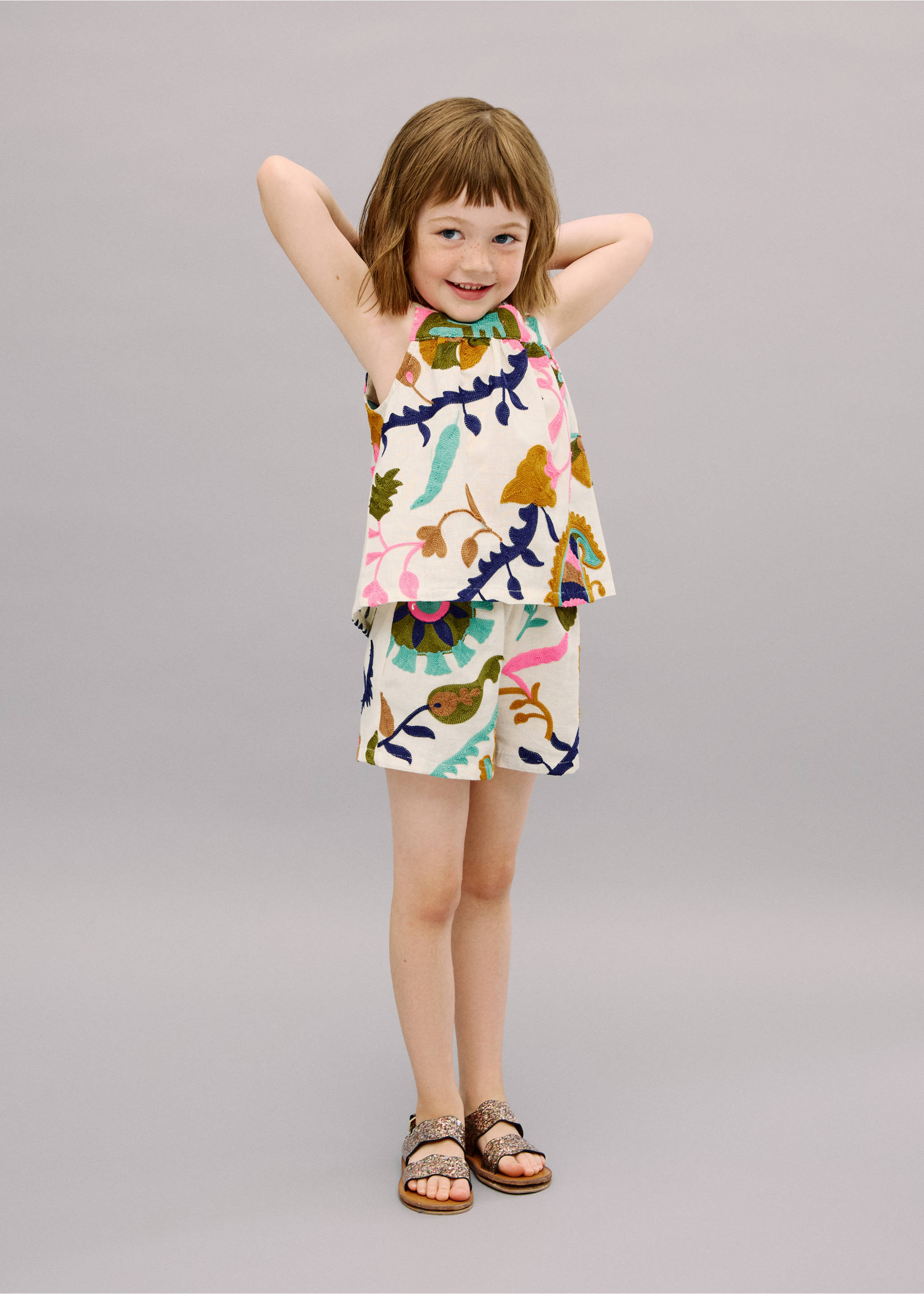 Embroidered linen shorts - General plane, Ecru. Ref: 17051247-00.