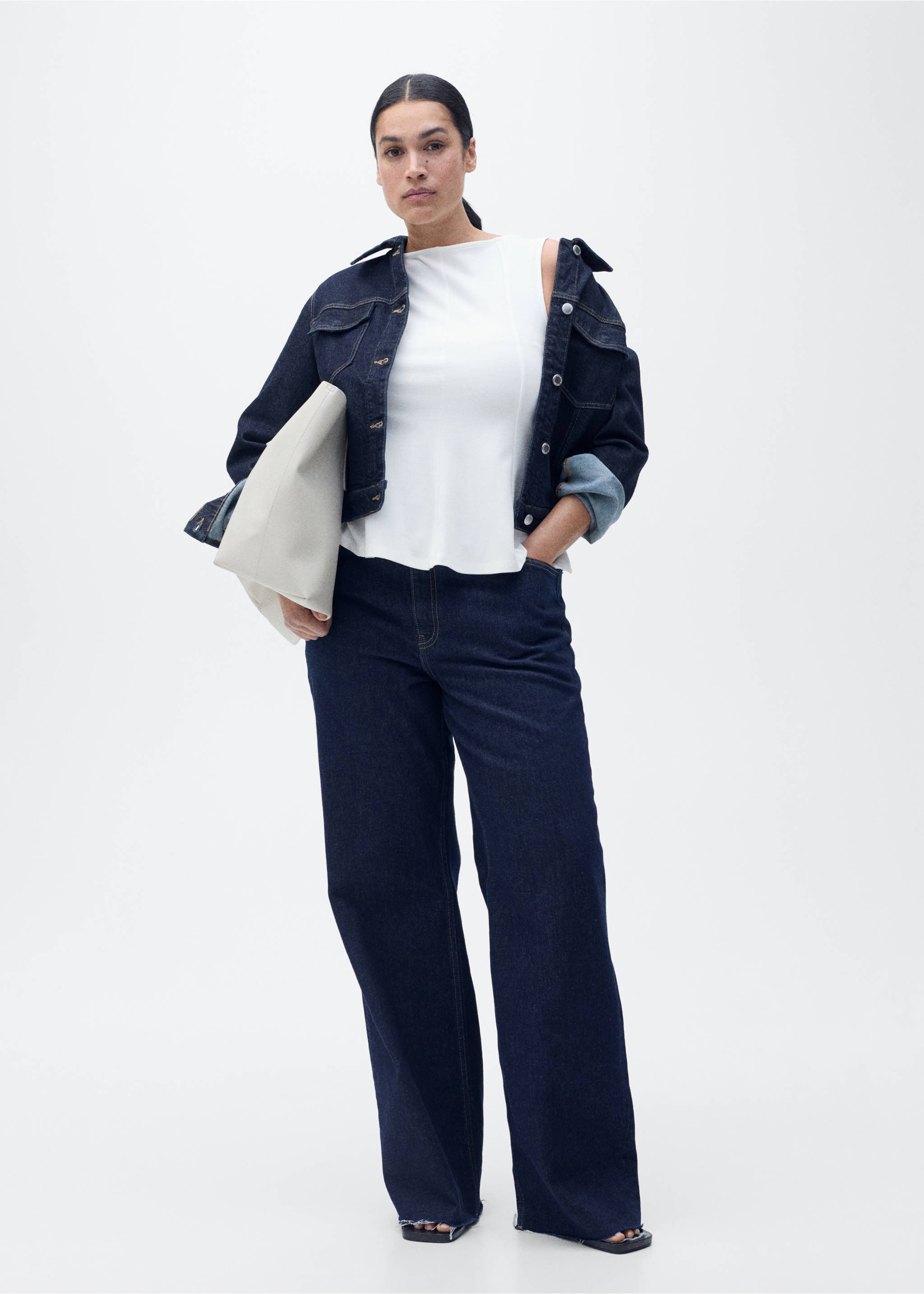 Peplum top with seam detail - Details of the article 3, White. Ref: 17051268-00.