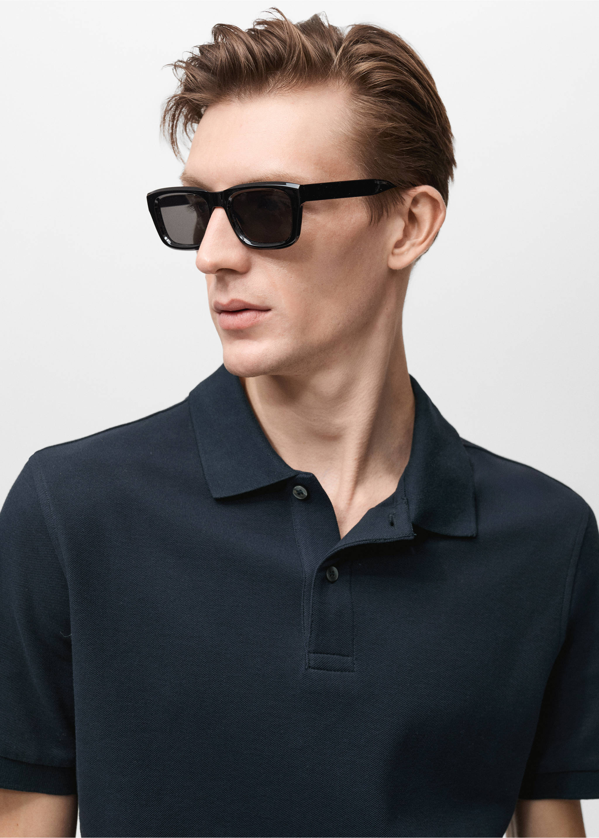 Regular-fit cotton piqué polo shirt - Details of the article 1, Dark Navy. Ref: 17051273-00.