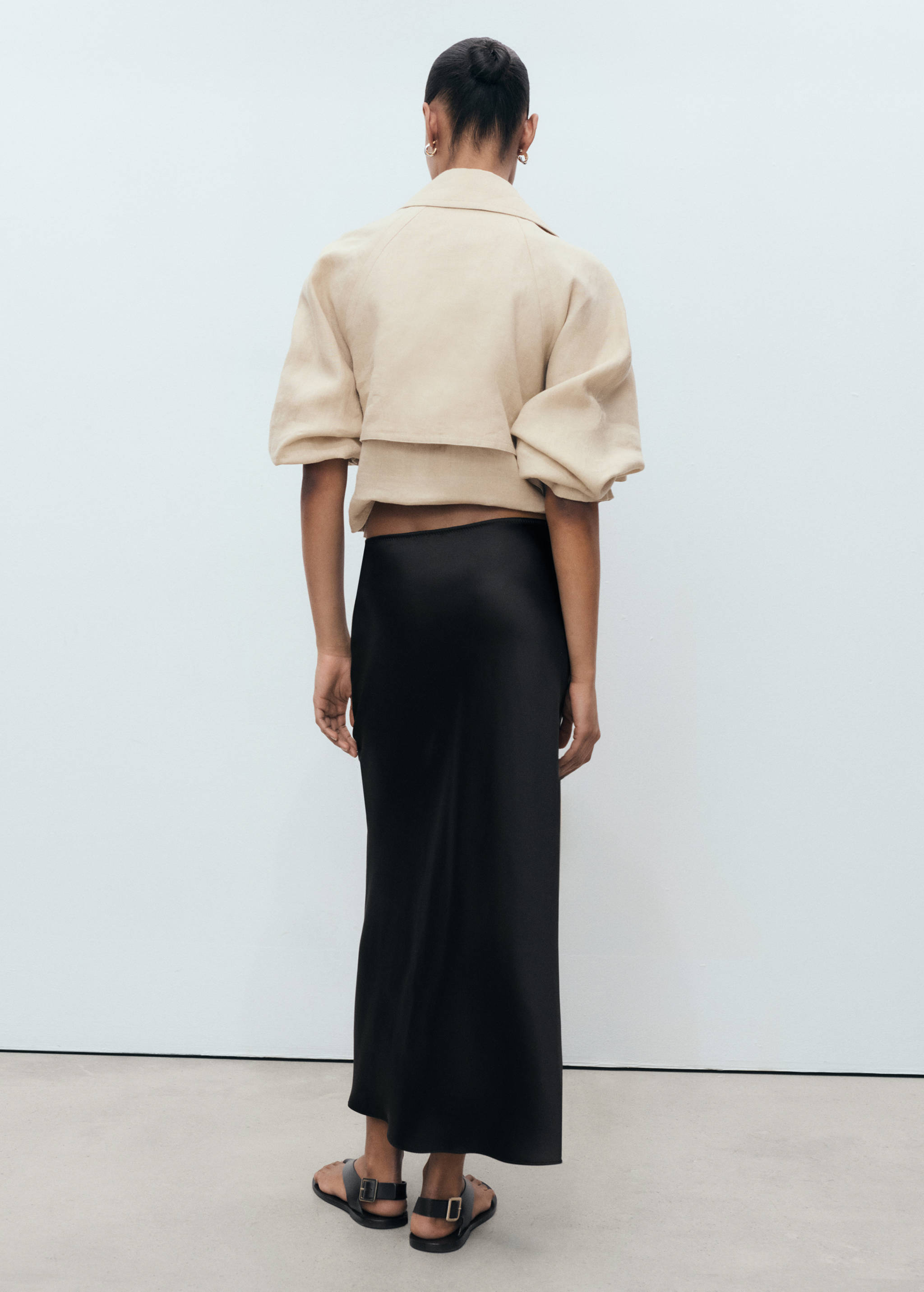 Faldilla llarga setinada - Revers de l'article