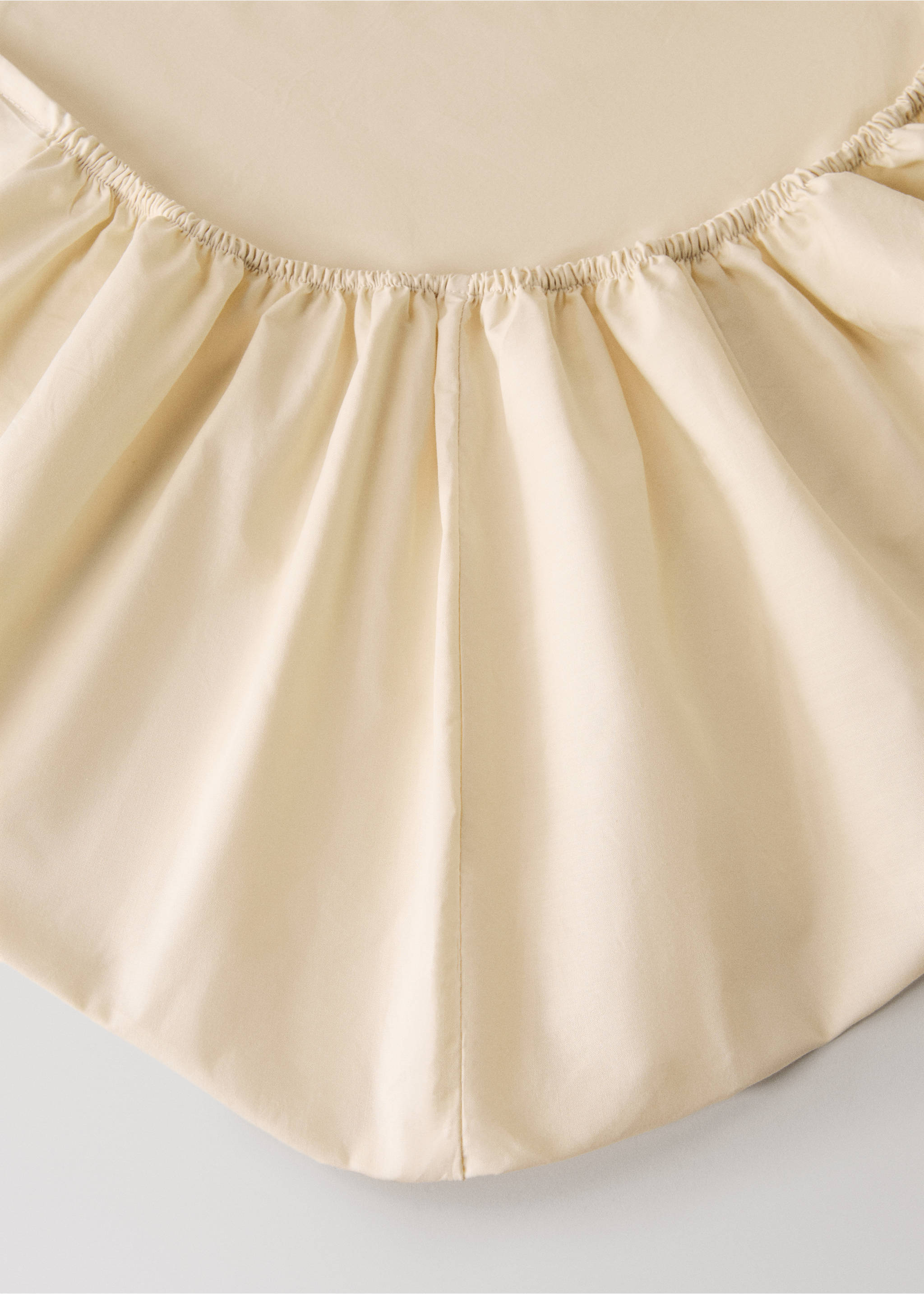 Percale cotton fitted sheet for 150/160 cm bed - Details of the article 1, Vanilla. Ref: 17051545-00.