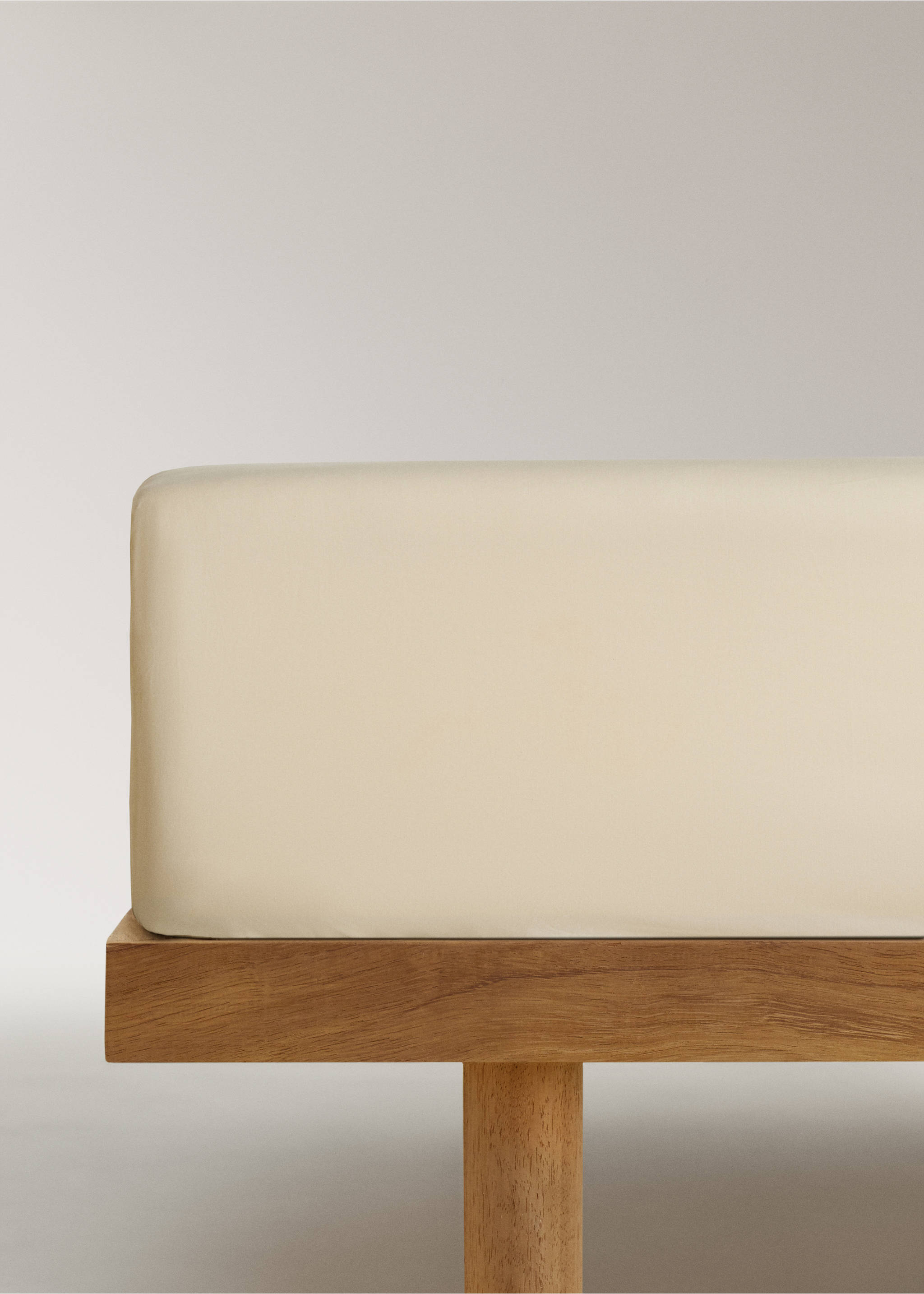 Percale cotton fitted sheet for 150/160 cm bed - Article without model, Vanilla. Ref: 17051545-00.