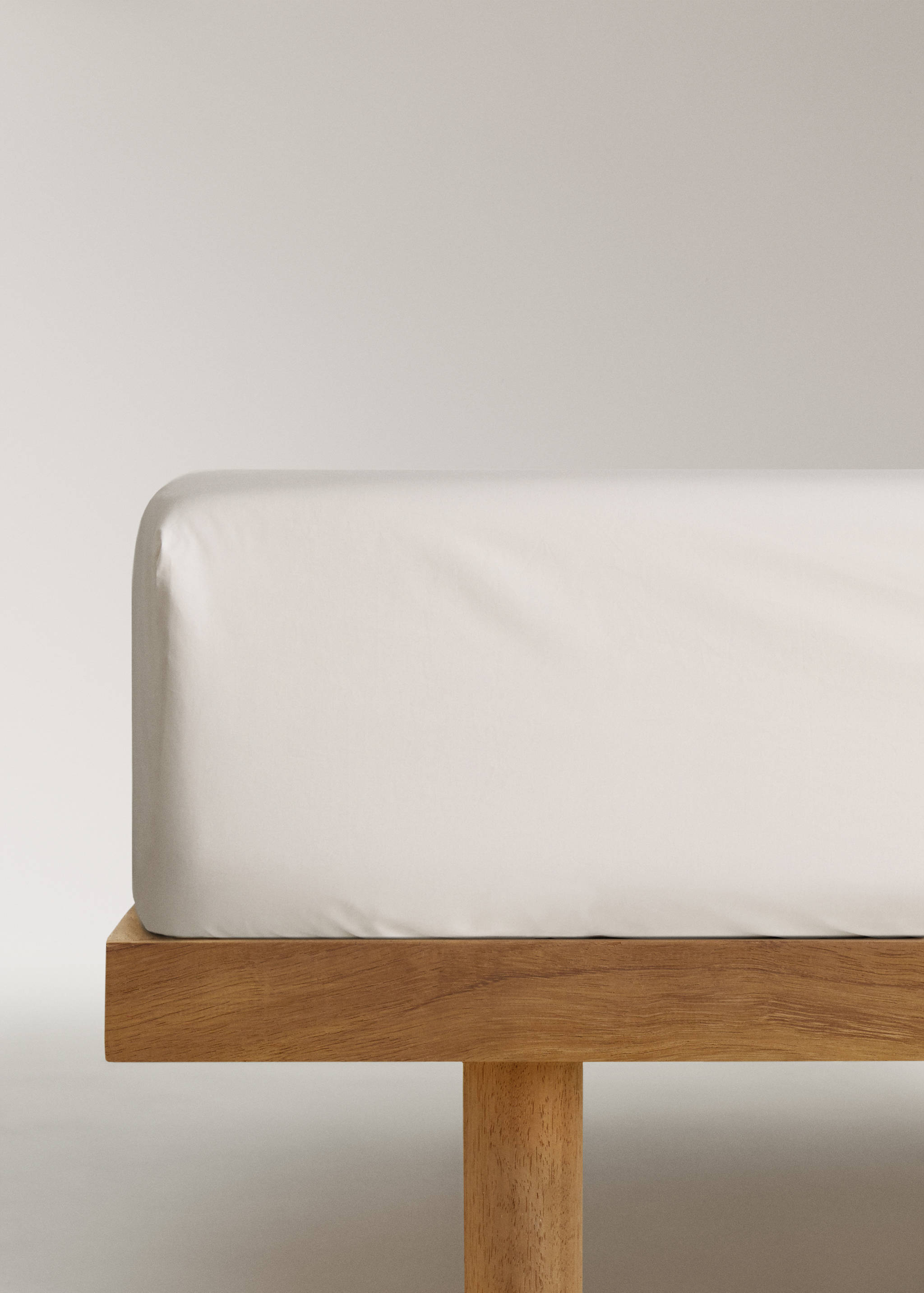 300-thread count percale cotton fitted sheet for 90 cm bed - Article without model
