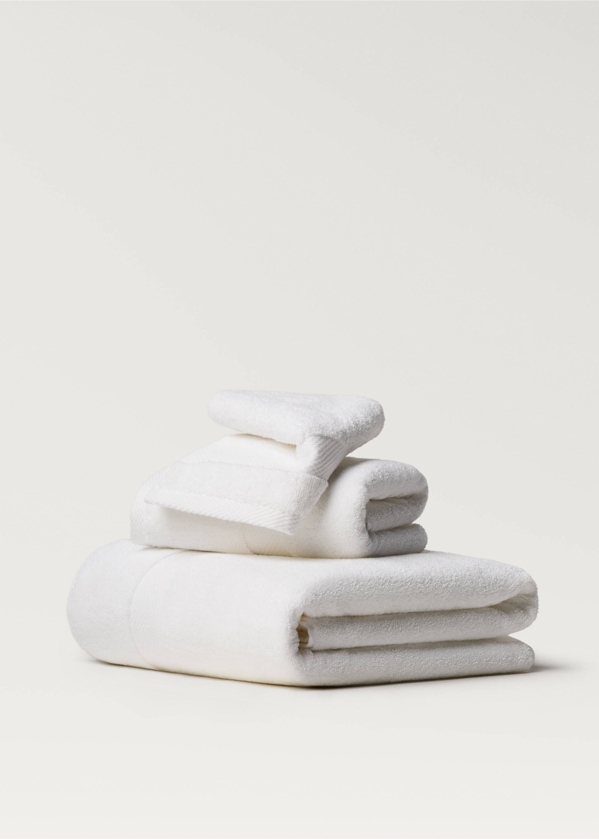 Extra-soft cotton face towel - Article without model, White. Ref: 17051563-00.