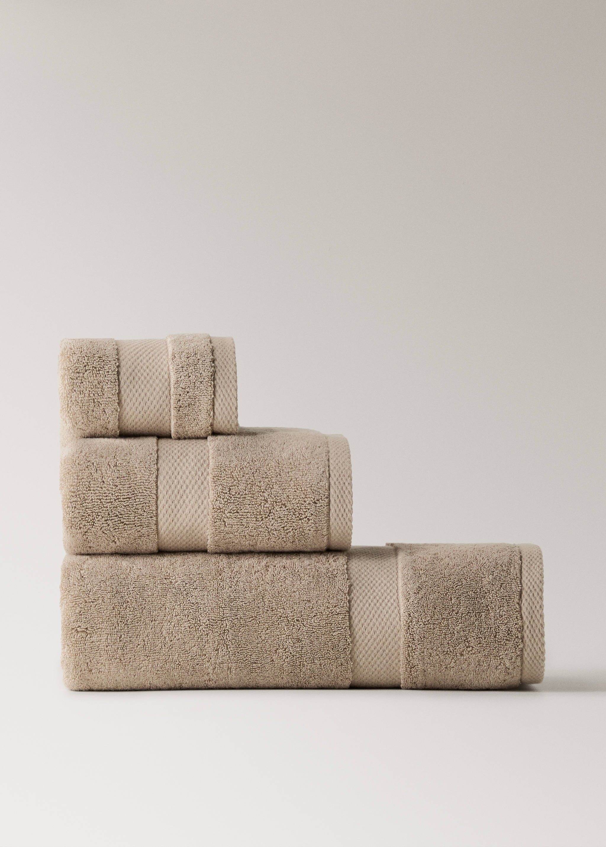 Extra-soft cotton face towel - Article without model