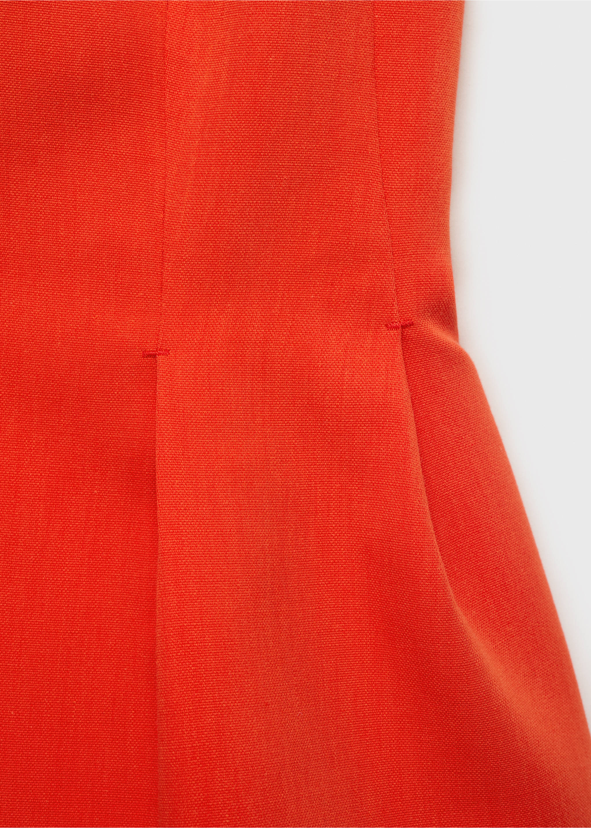 Halter-neck peplum waistcoat - Details of the article 7, Coral Red. Ref: 17052038-00.