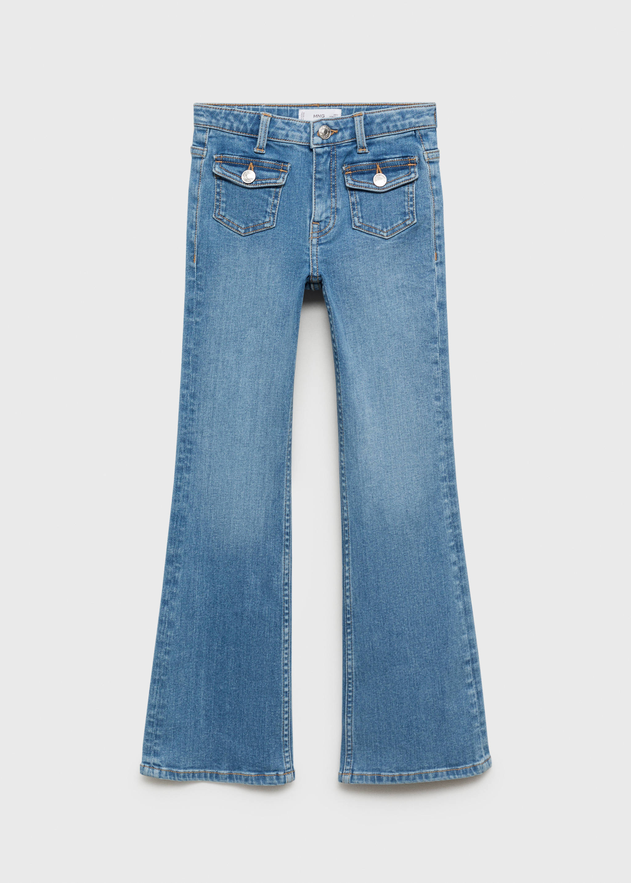 Jeans flare bolsillos - Artículo sin modelo