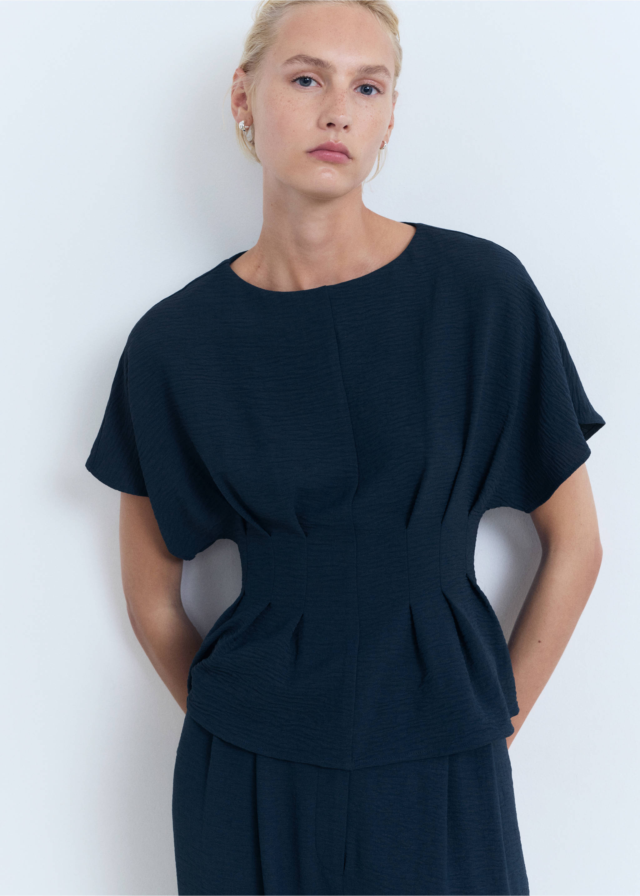 Fitted peplum blouse - Medium plane, Navy. Ref: 17052536-00.