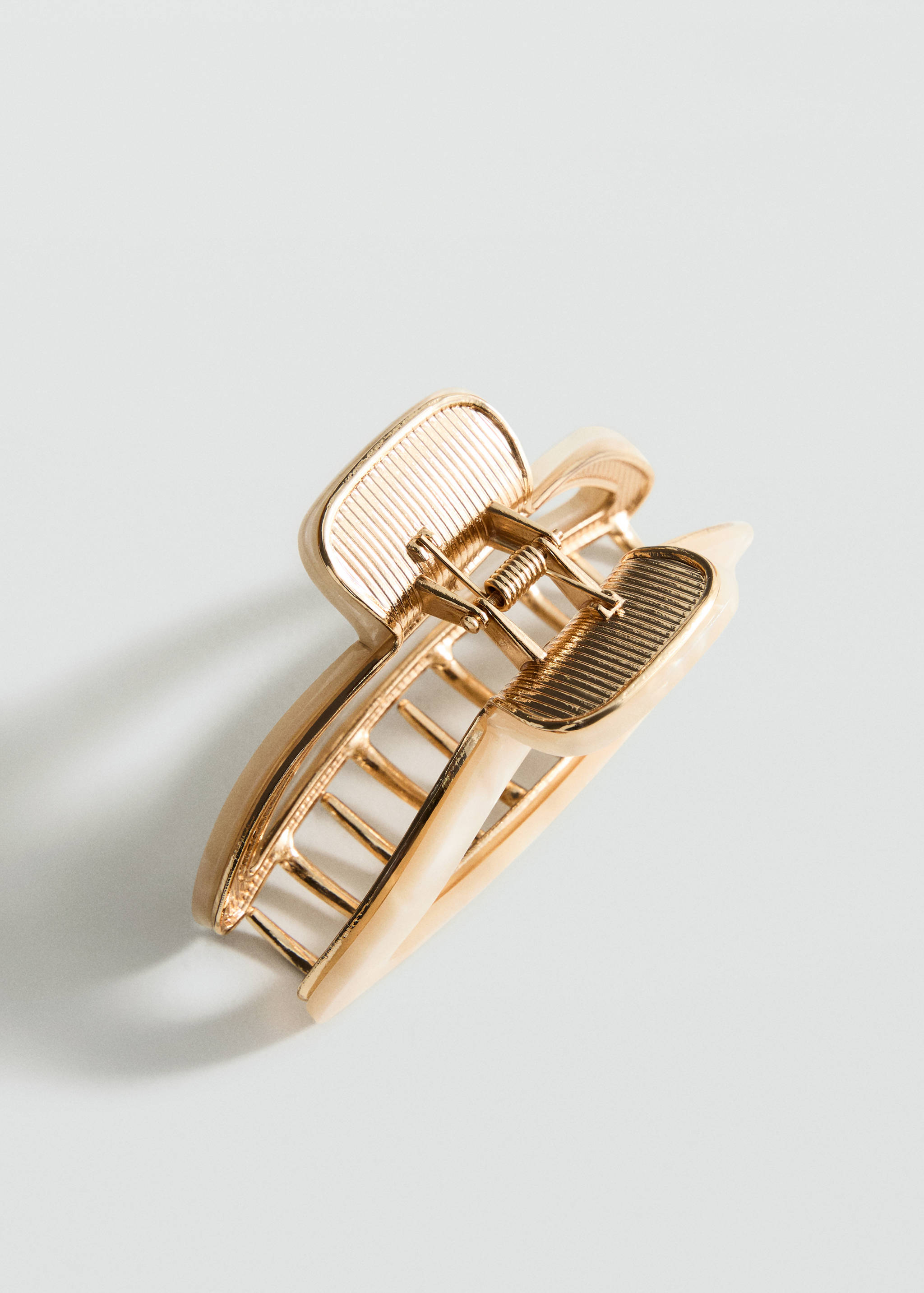 Pearl-effect hair clip - Medium plane