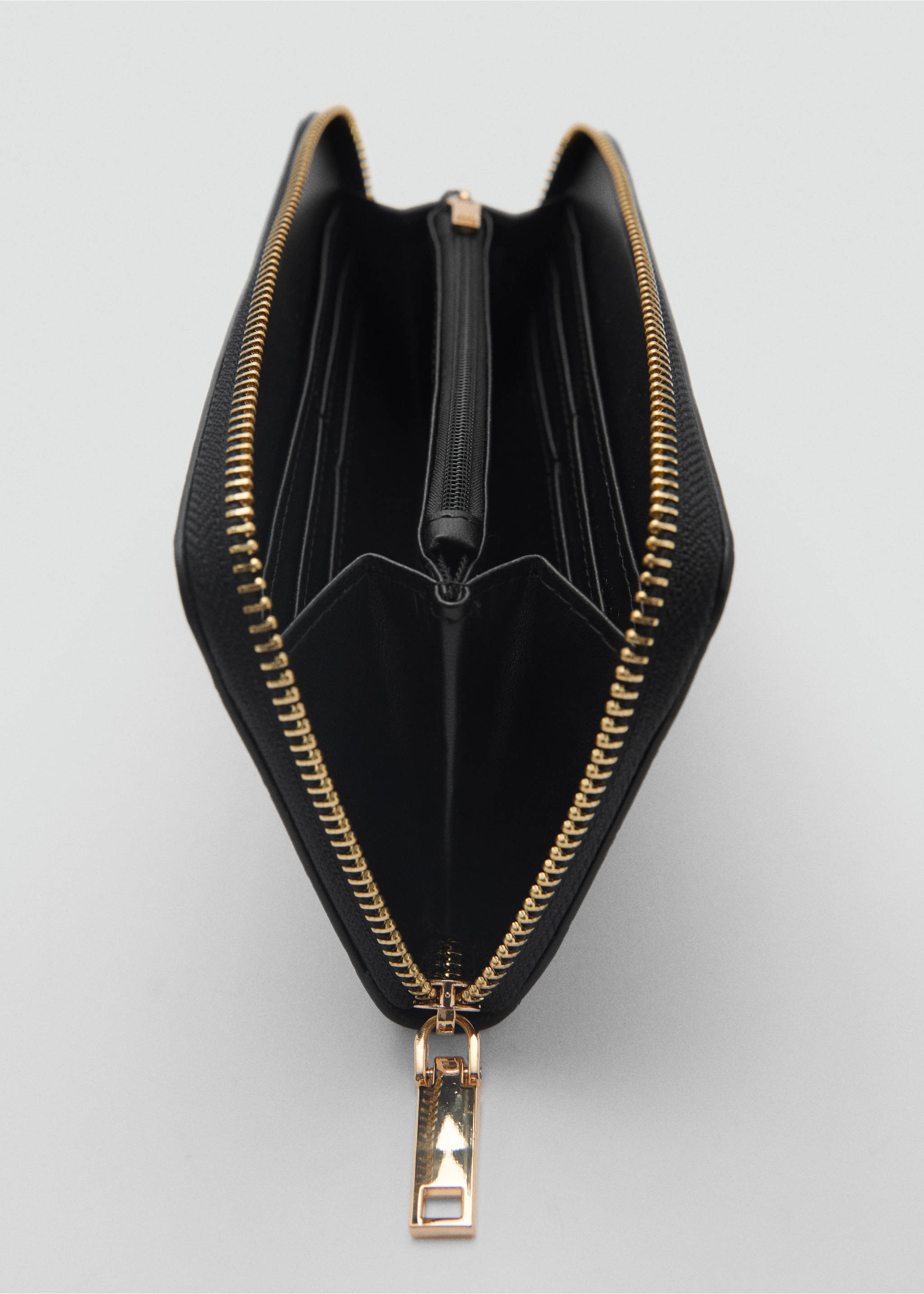 Peněženka velké velikosti s efektem kroko - Detail zboží 1, Černá. Ref: 17052546-00.