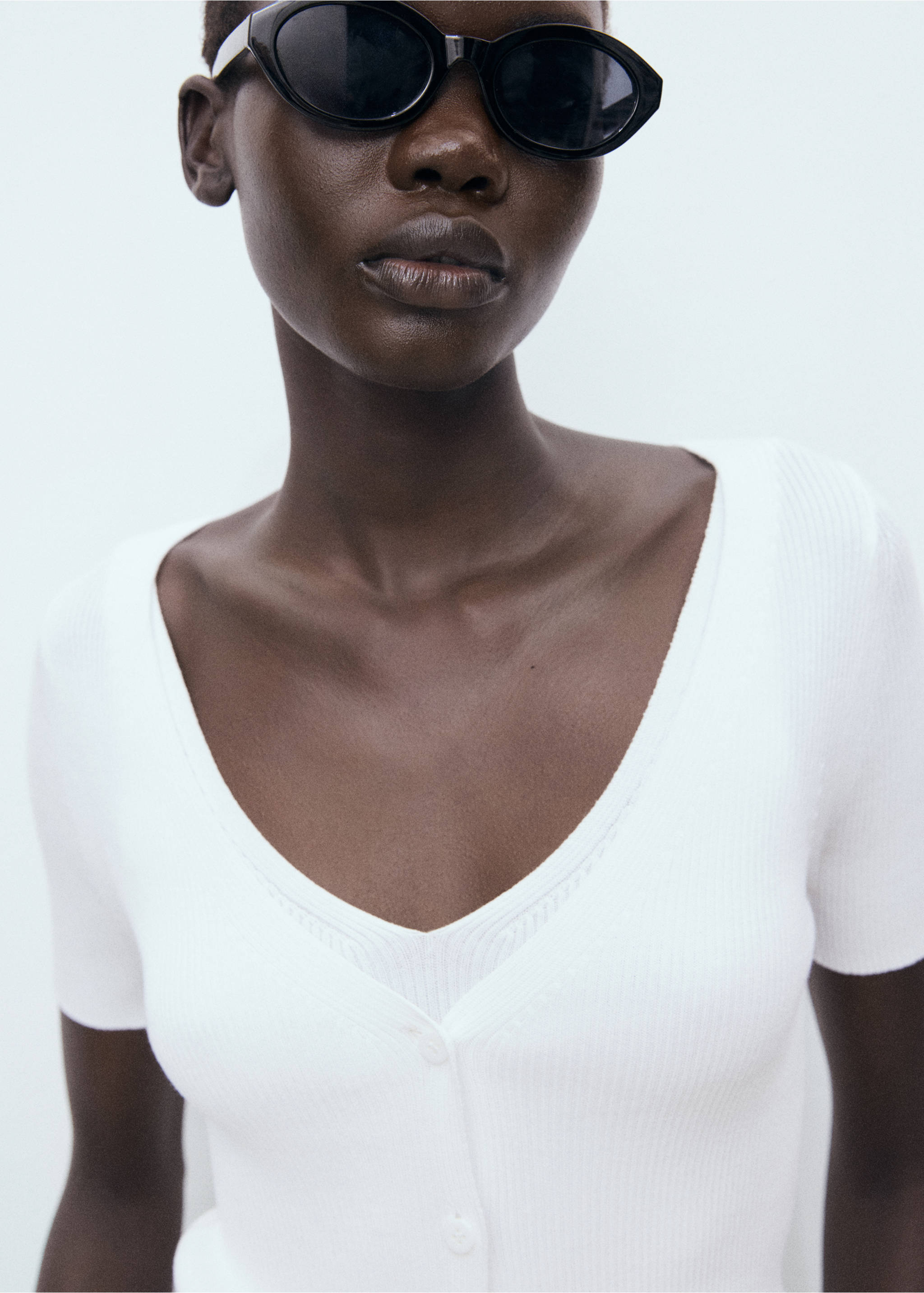 Mixed ribbed sweater - Details of the article 1, White. Ref: 17052901-00.