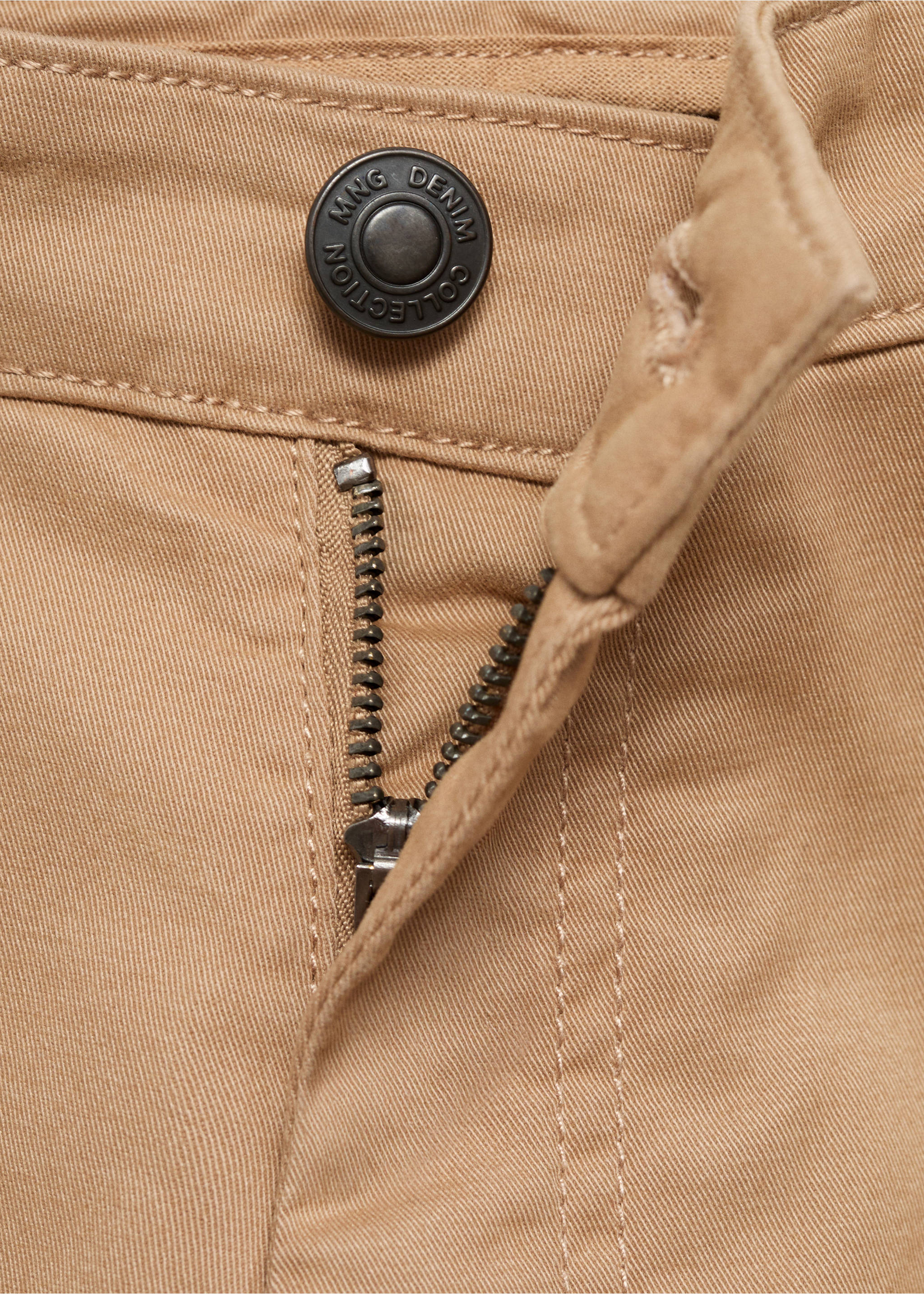 Cargo trousers - Details of the article 8, Beige. Ref: 17052912-00.
