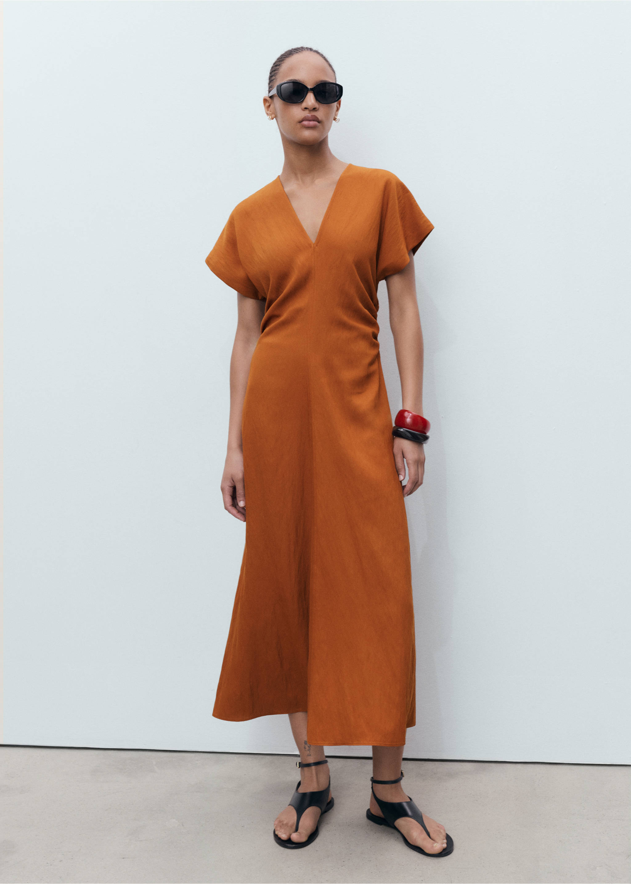 Midi-dress with gathered sides - General plane, Brown. Ref: 17052916-00.