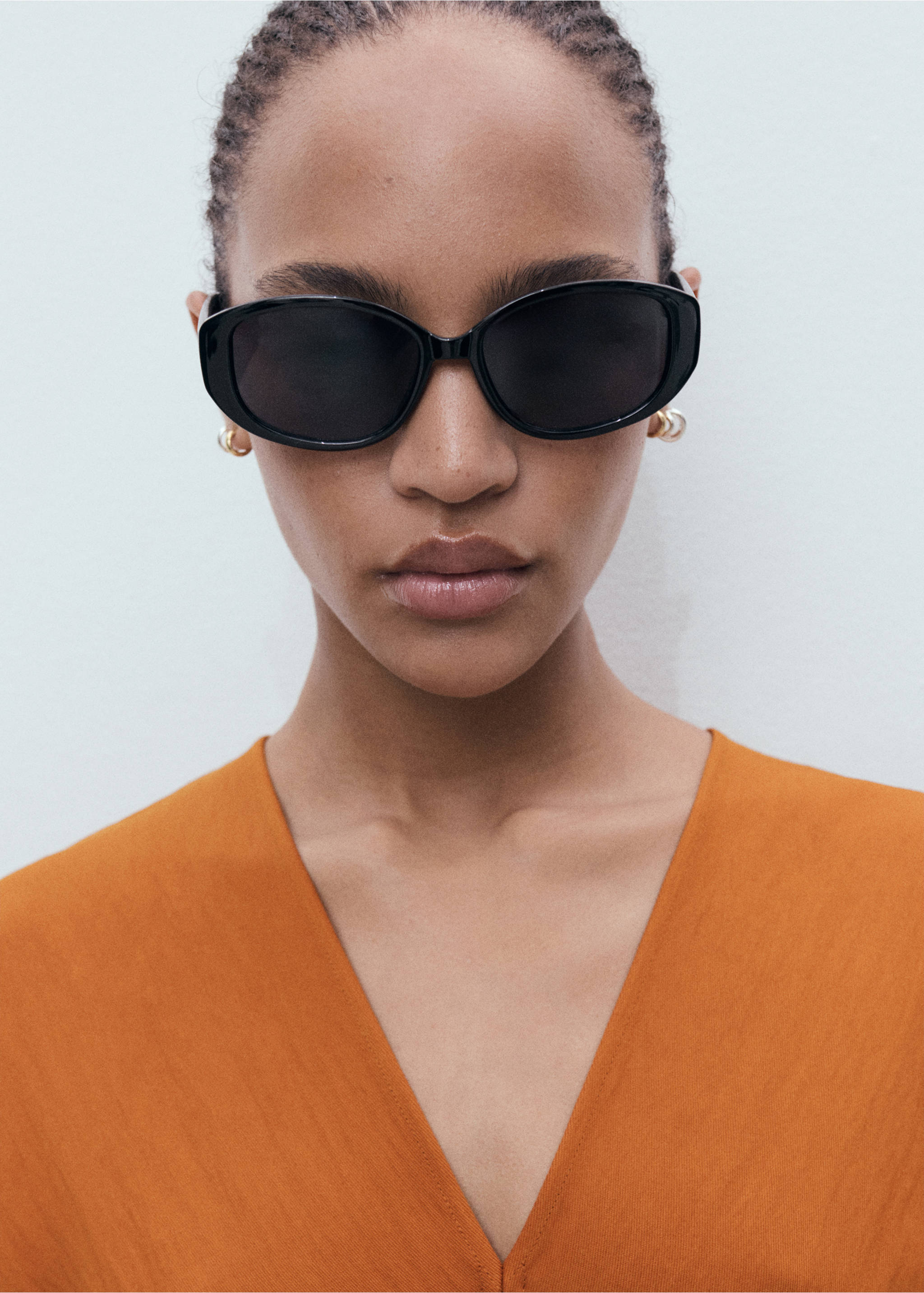 Midi-dress with gathered sides - Details of the article 1, Brown. Ref: 17052916-00.