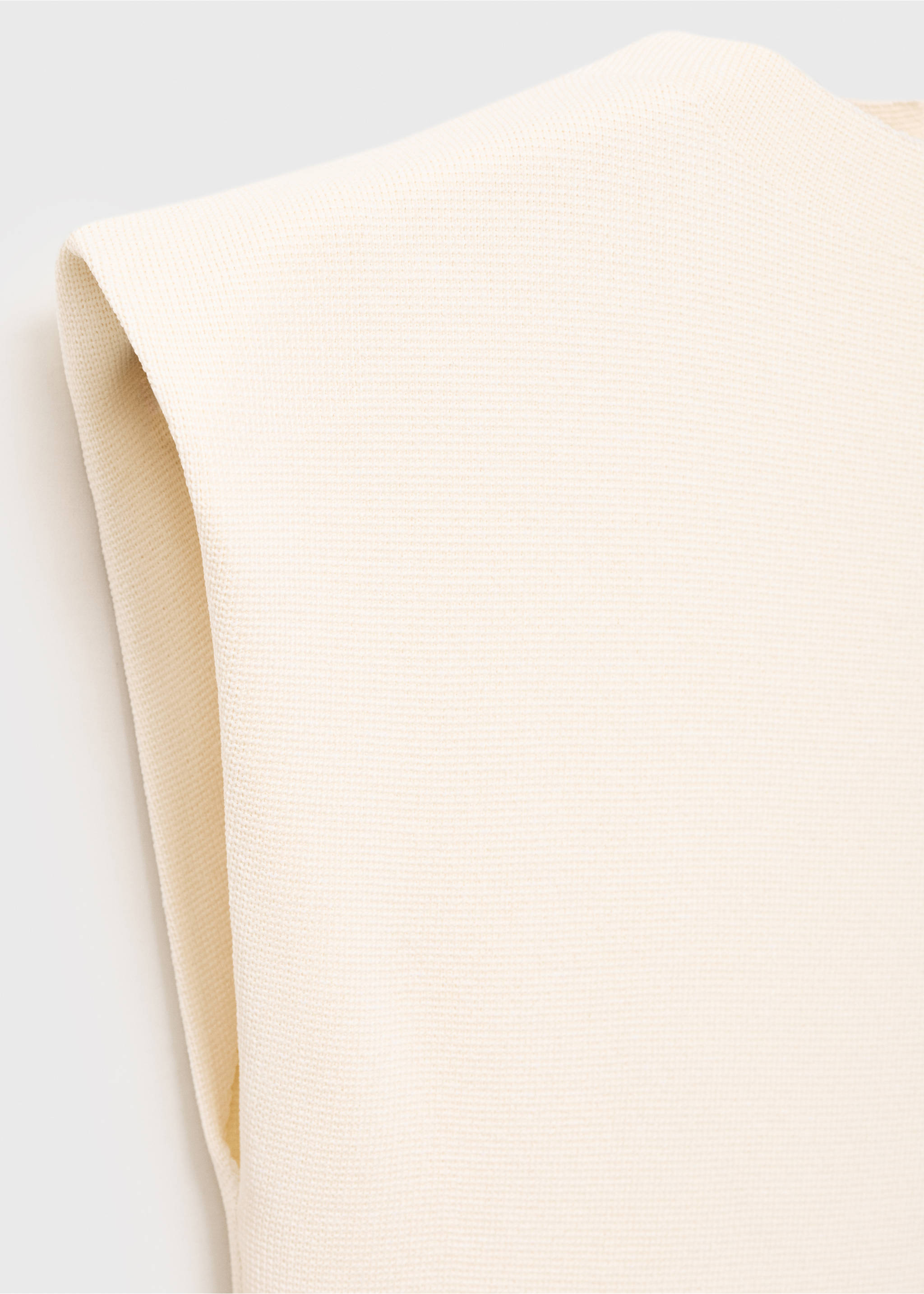 Flared knit dress with perkins collar - Details of the article 8, Ecru. Ref: 17052927-00.