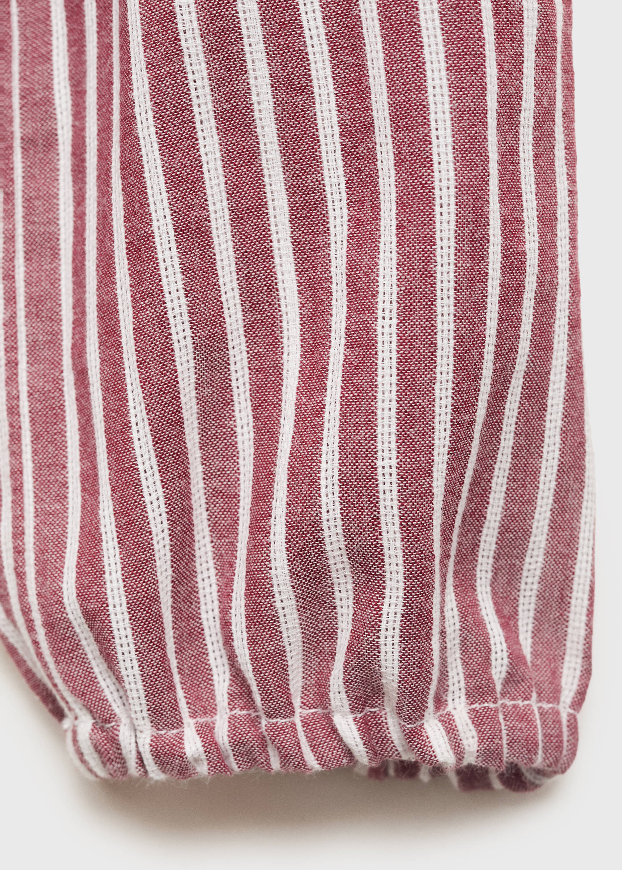 Gestreifte Bluse mit Volant - Detail des Artikels 0
