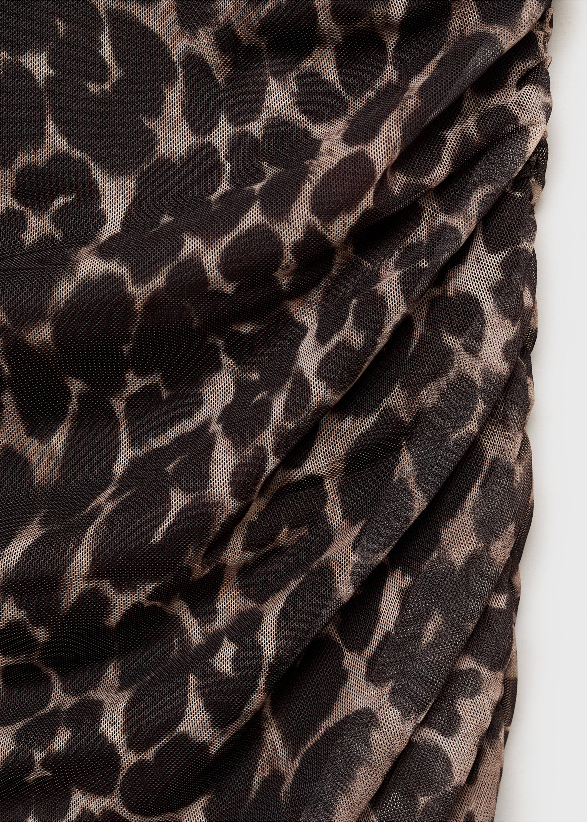 Vestido midi fruncido leopardo - Detalle del artículo 0, Marrón. Ref: 17053331-00.