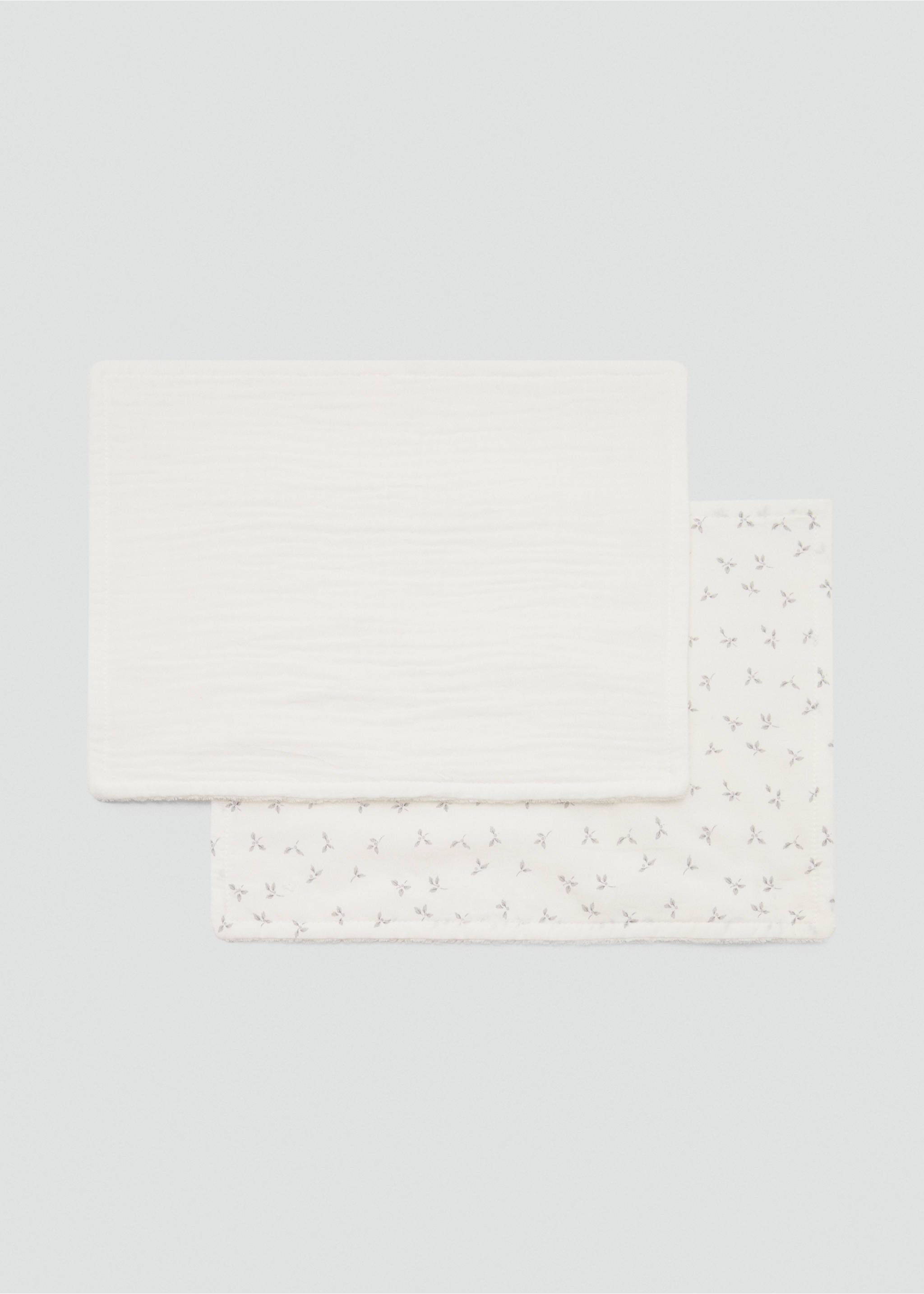 Pamučni šal s printom mini cvjetova - Prikaz srednjeg dijela, Bjeličasta. Ref: 17053802-00.