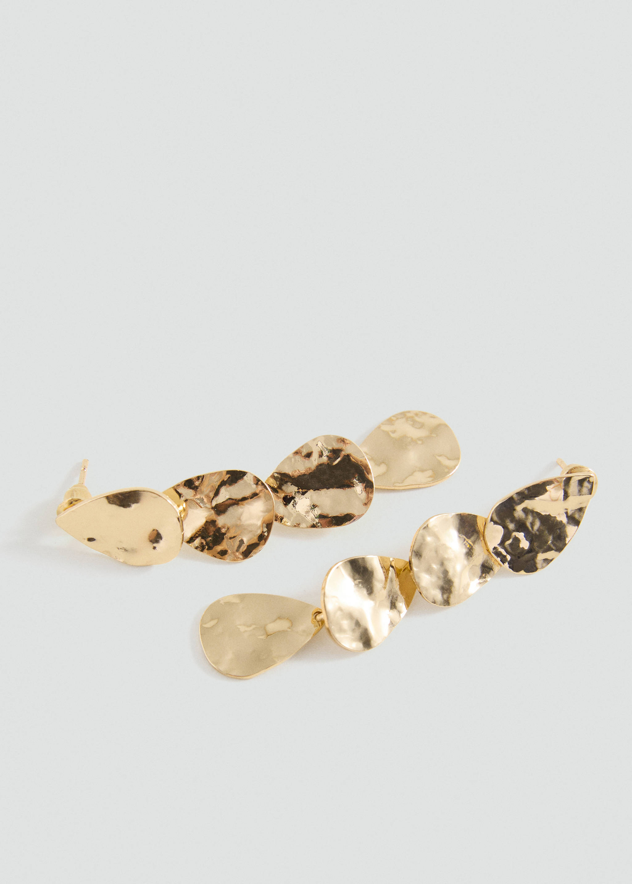 Dråperformede øredobber - Halvtotal bildeutsnitt