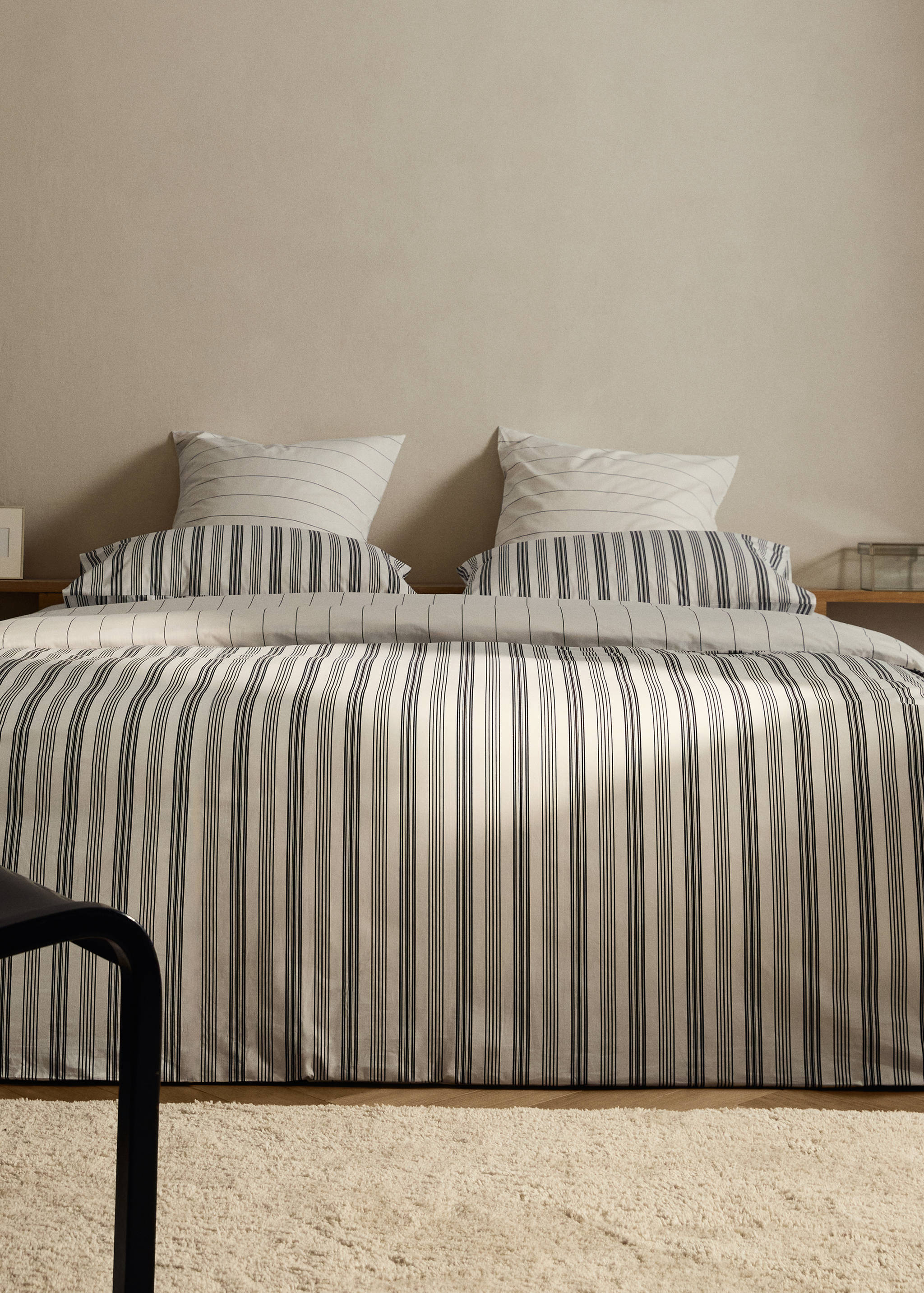 Reversible striped cotton duvet cover for 180/200 cm bed - General plane