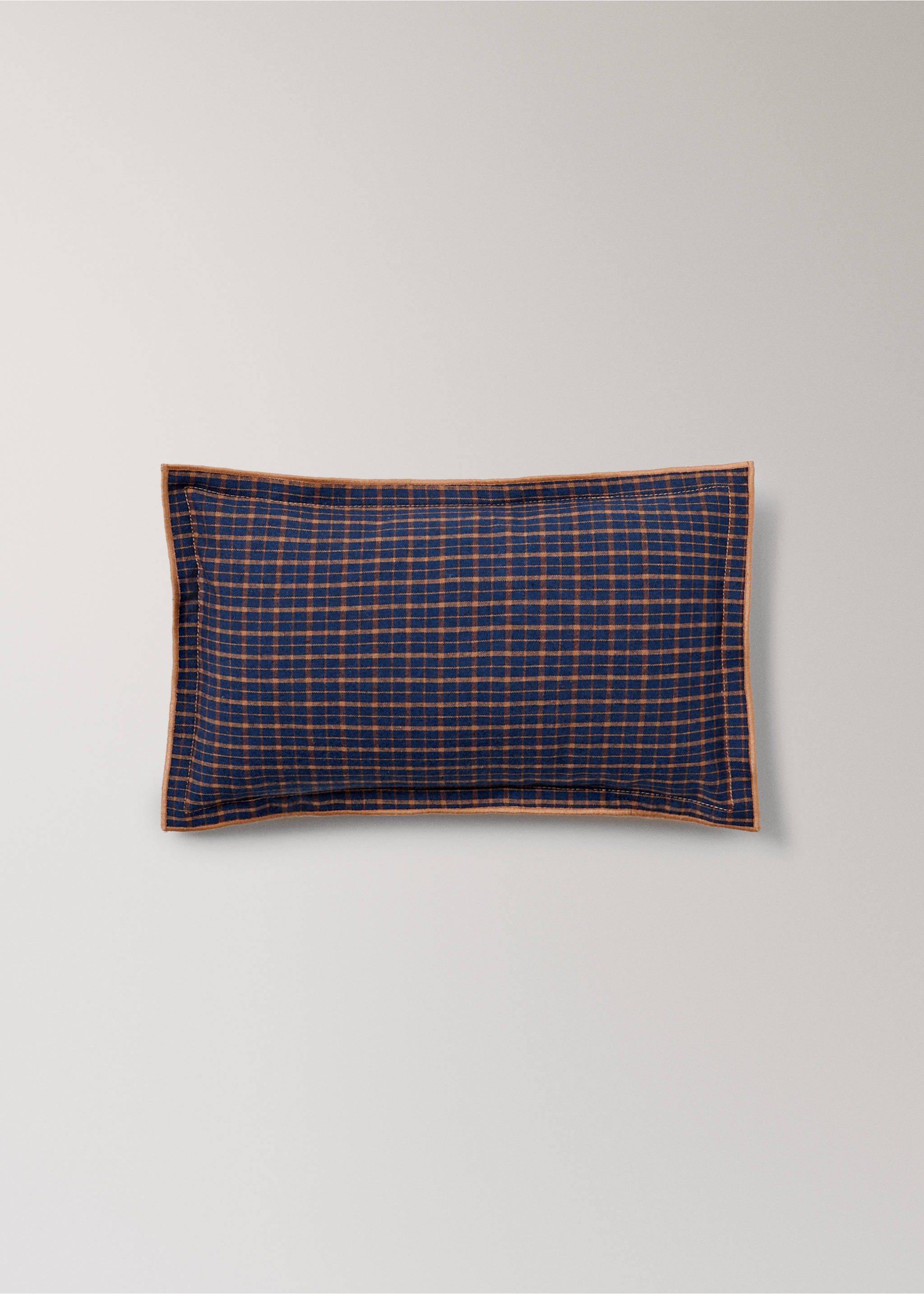 Children's cushion cover with check pattern and overlock stitching 20x30 cm - Article without model, Night Blue. Ref: 17053824-00.