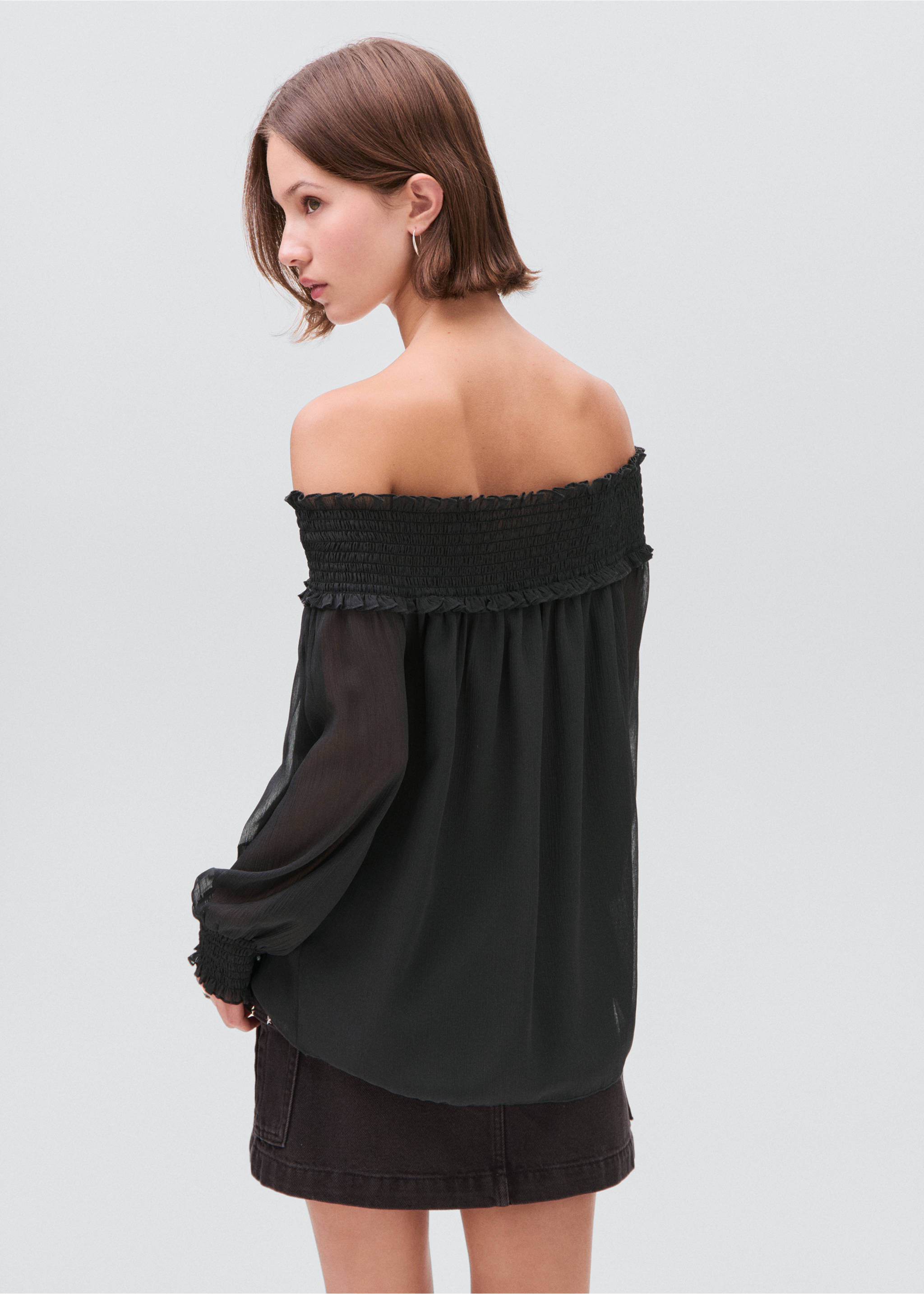Strapless blouse with ruffled panel - Reverse of the article, Charcoal. Ref: 17054078-00.
