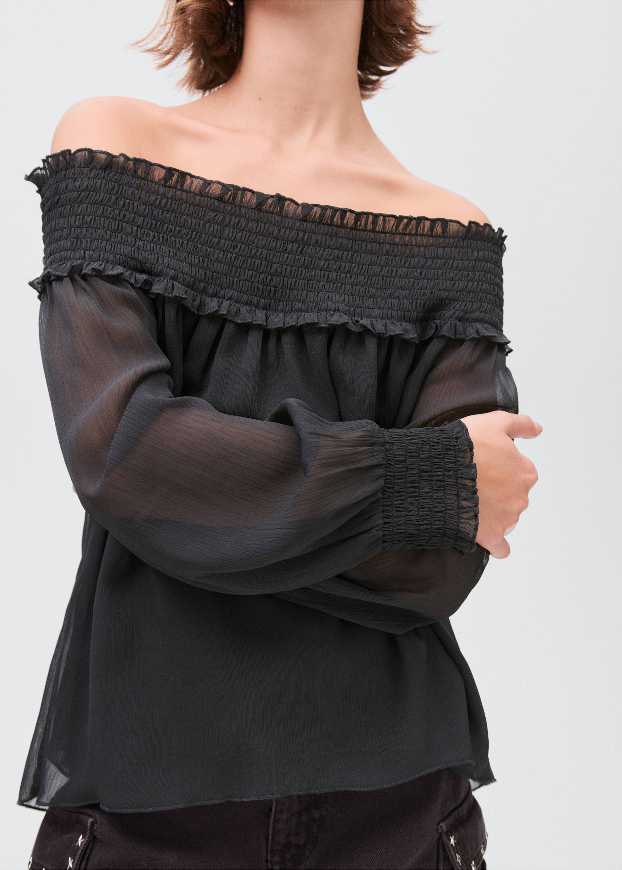 Strapless blouse with ruffled panel - Details of the article 6, Charcoal. Ref: 17054078-00.