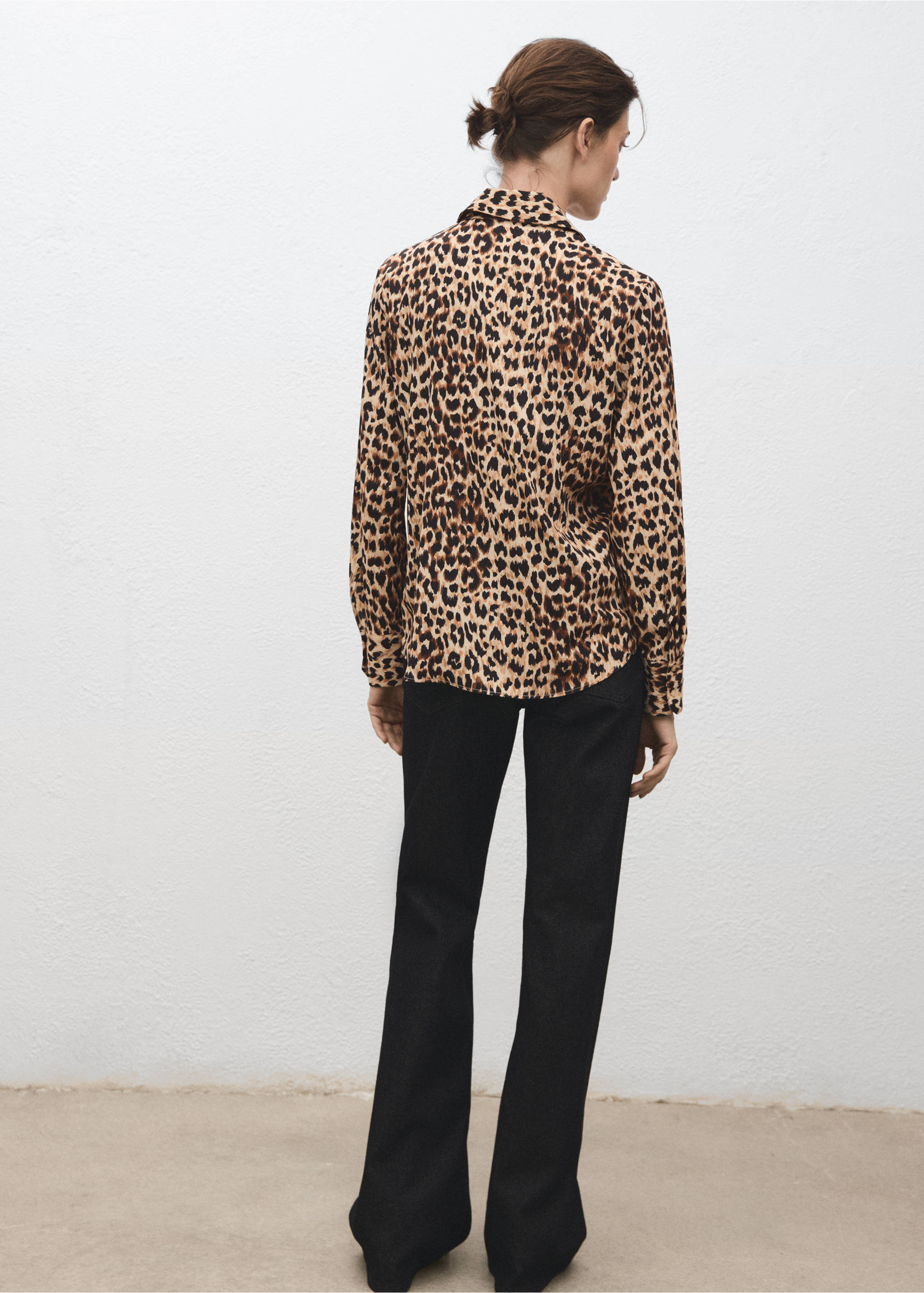 Fluid long-sleeved blouse - Reverse of the article, Brown. Ref: 17054079-00.