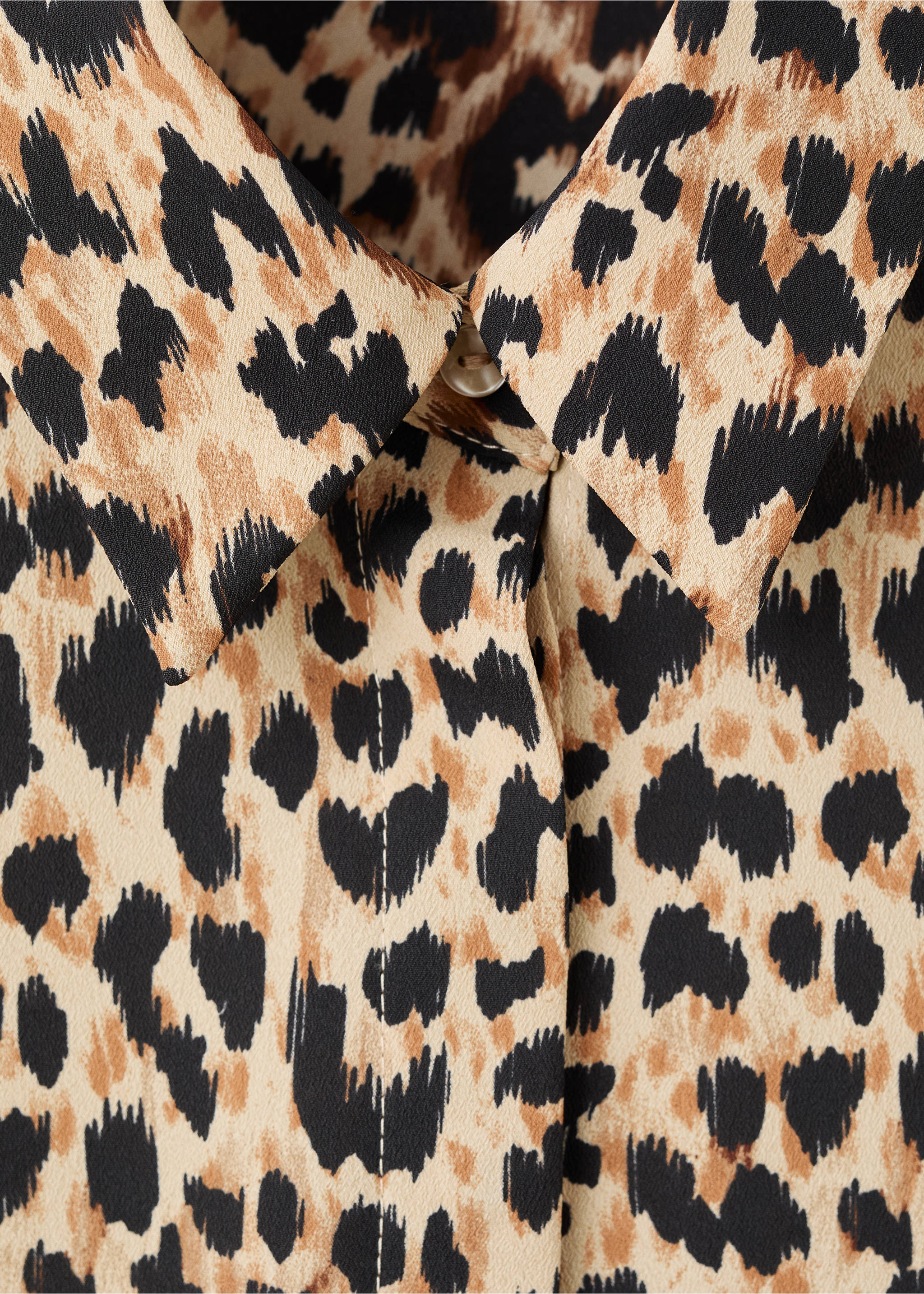 Fluid long-sleeved blouse - Details of the article 8, Brown. Ref: 17054079-00.