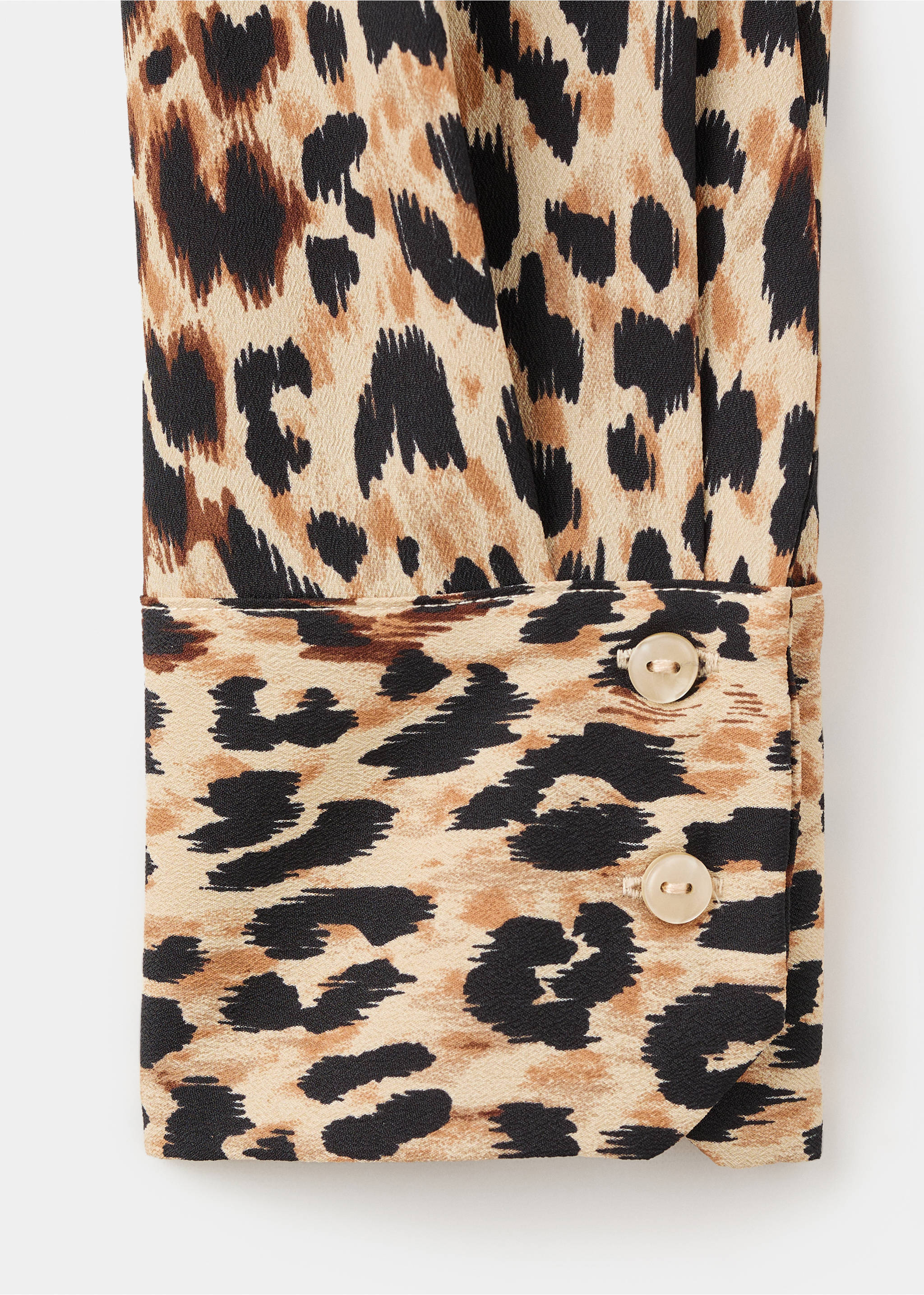 Fluid long-sleeved blouse - Details of the article 0, Brown. Ref: 17054079-00.