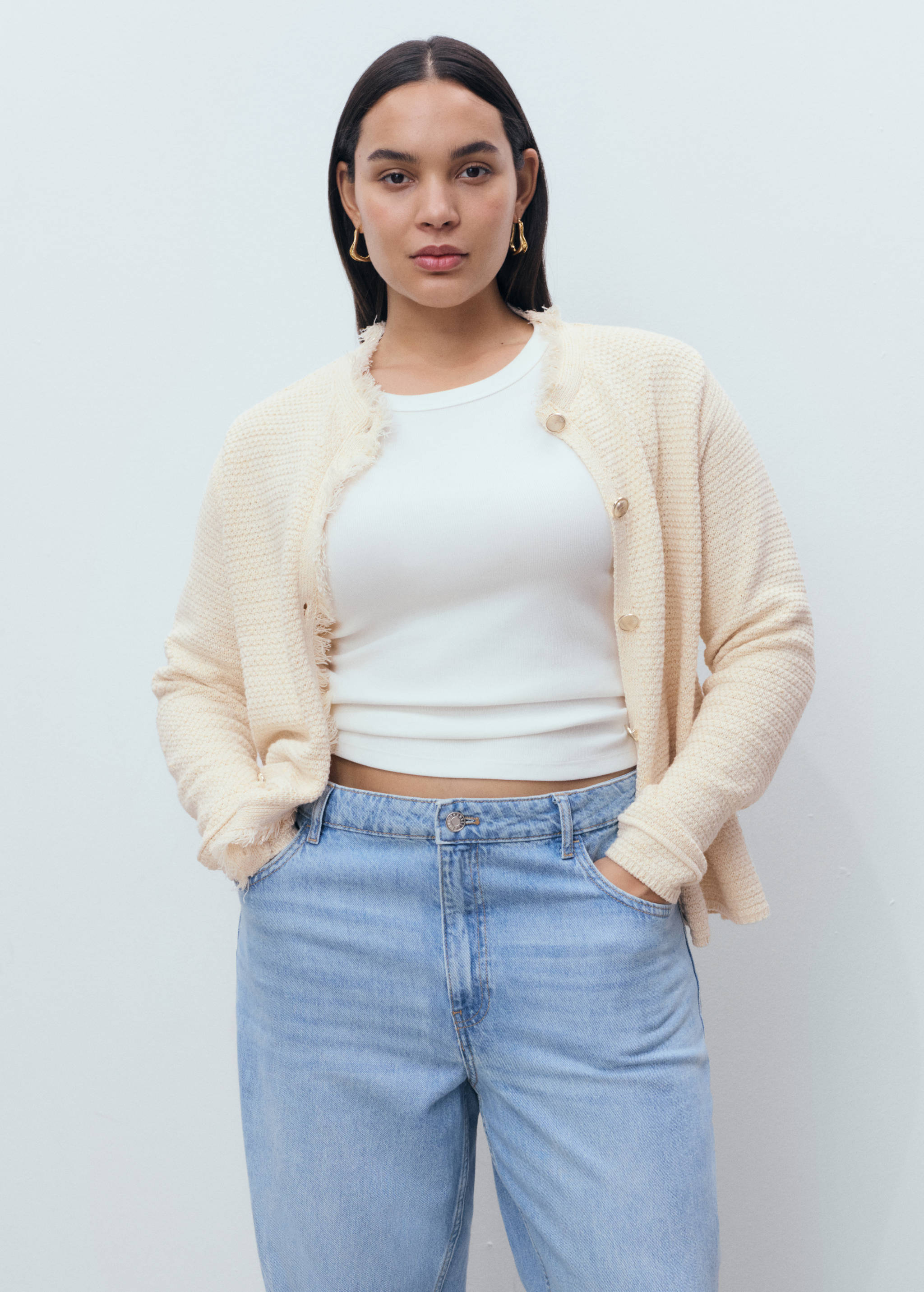 Knitted cardigan with frayed ends - Details of the article 5