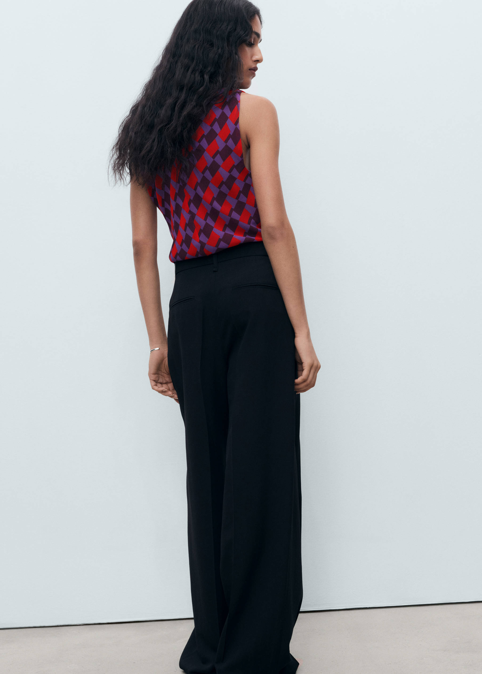 Printed blouse with draped collar - Reverse of the article