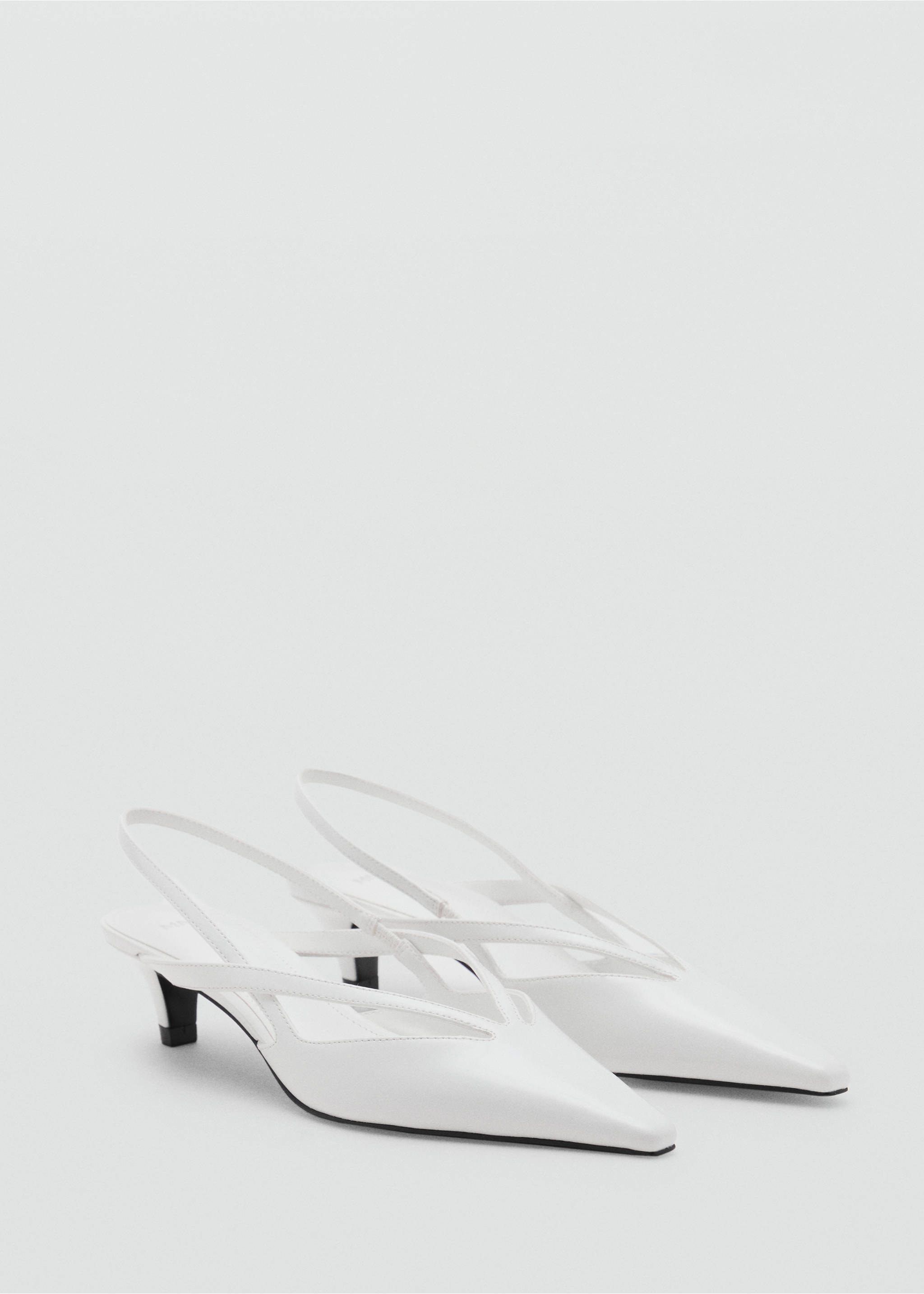 Kitten-heel pointed shoes - Medium plane, White. Ref: 17054103-00.