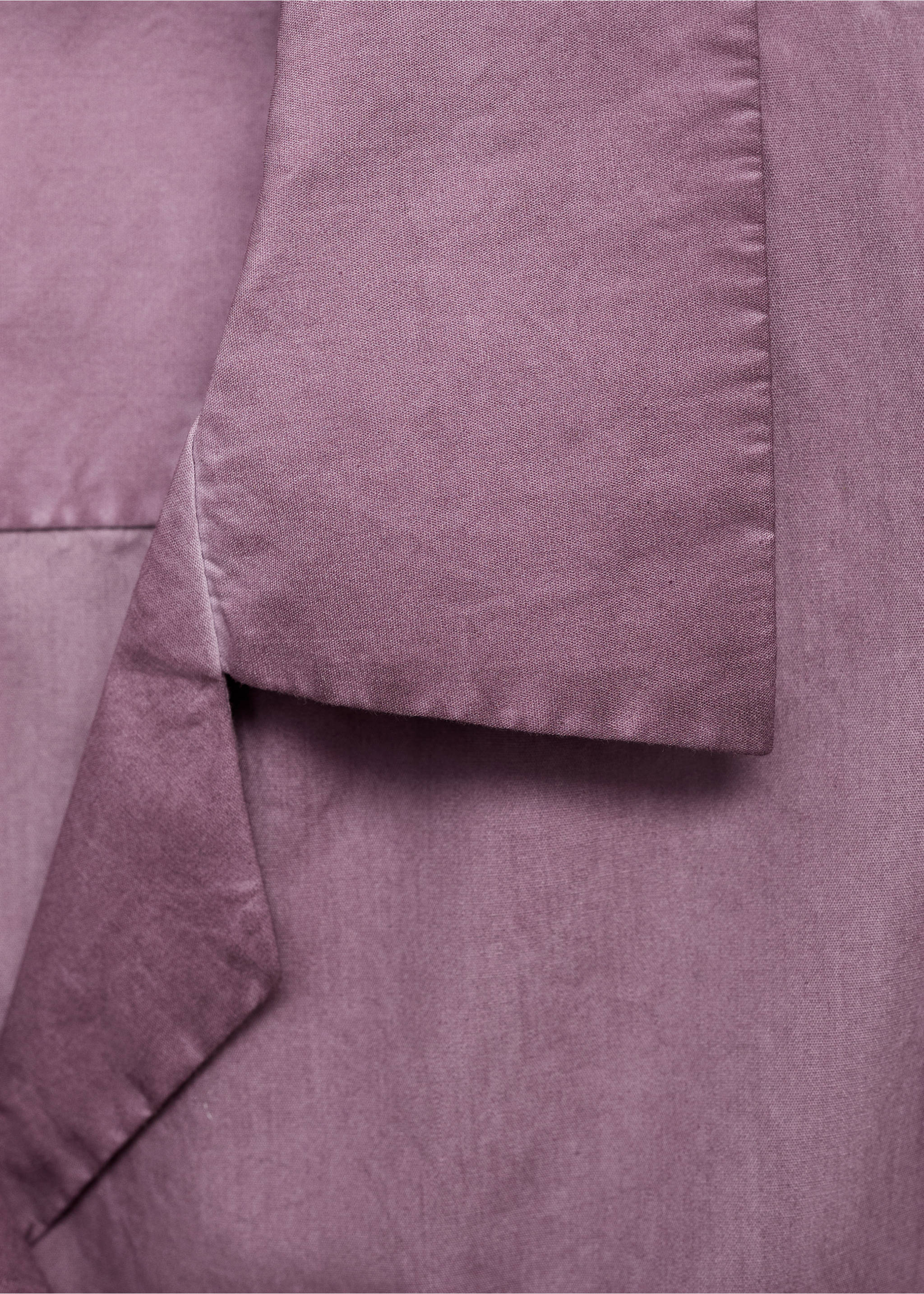 Garment-dyed cotton shirt - Details of the article 8, Plum. Ref: 17054109-00.