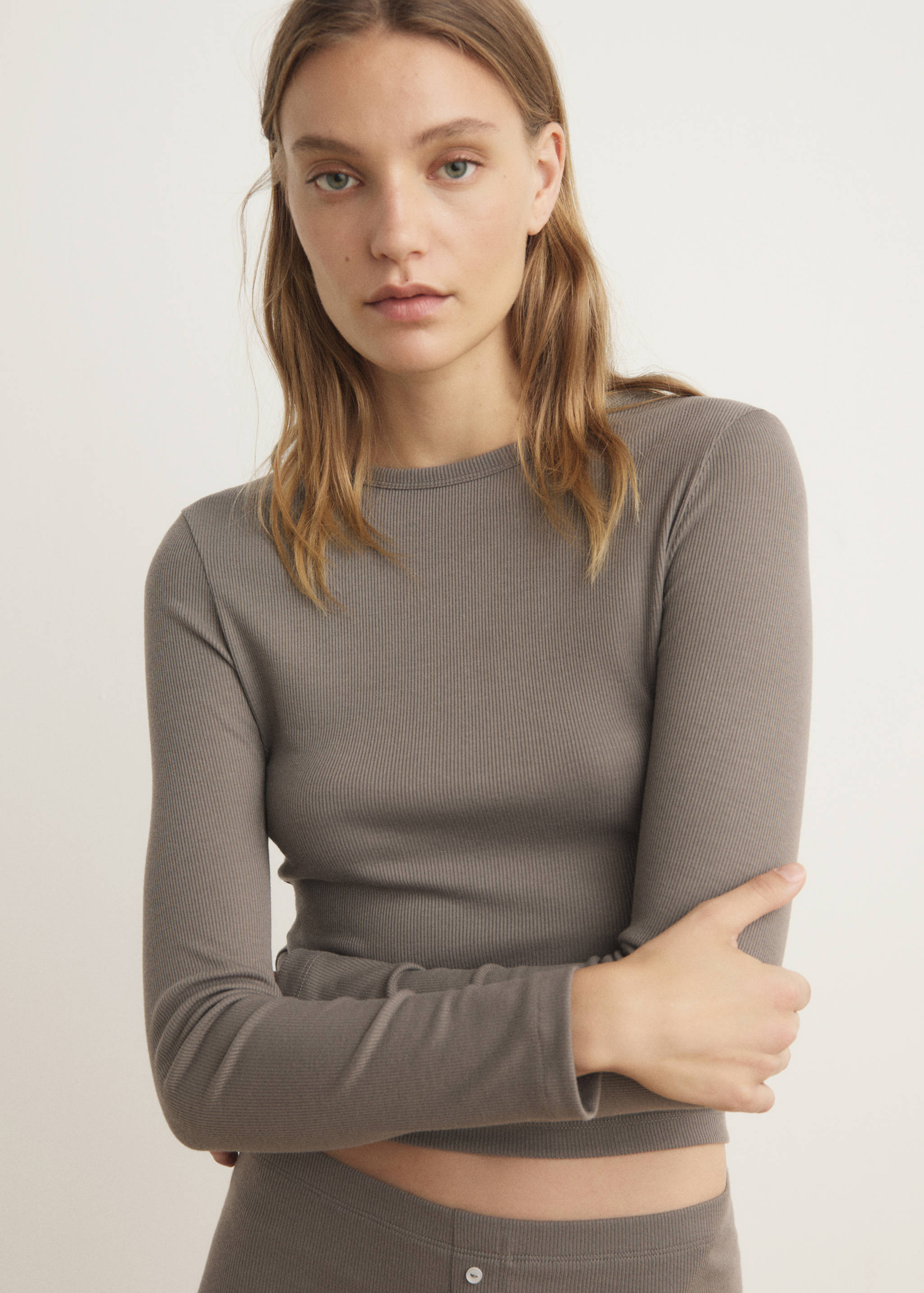 Geribd gebreid T-shirt met ronde hals - Middenvlak