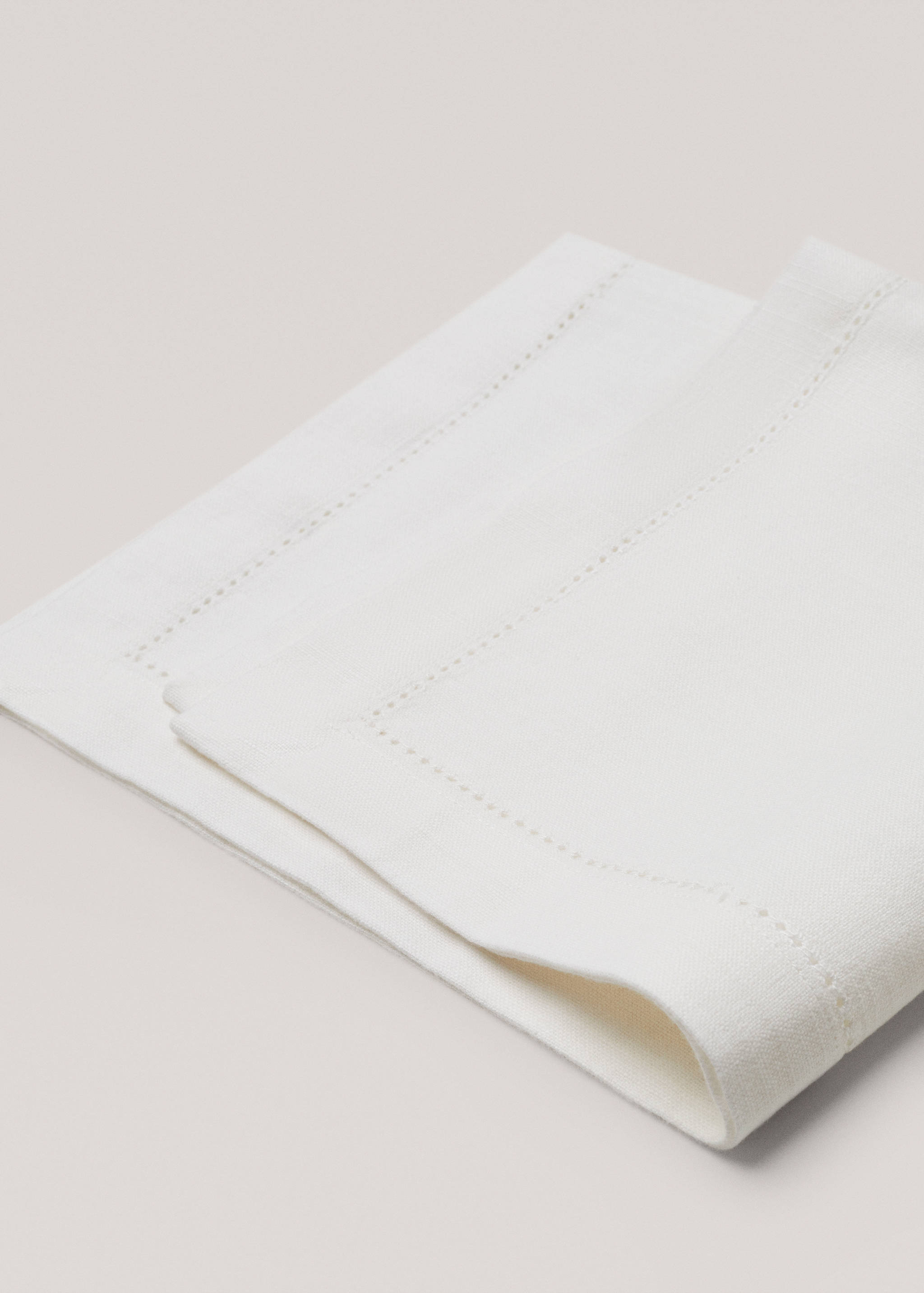 Cotton napkin with hemstitch - Details of the article 2