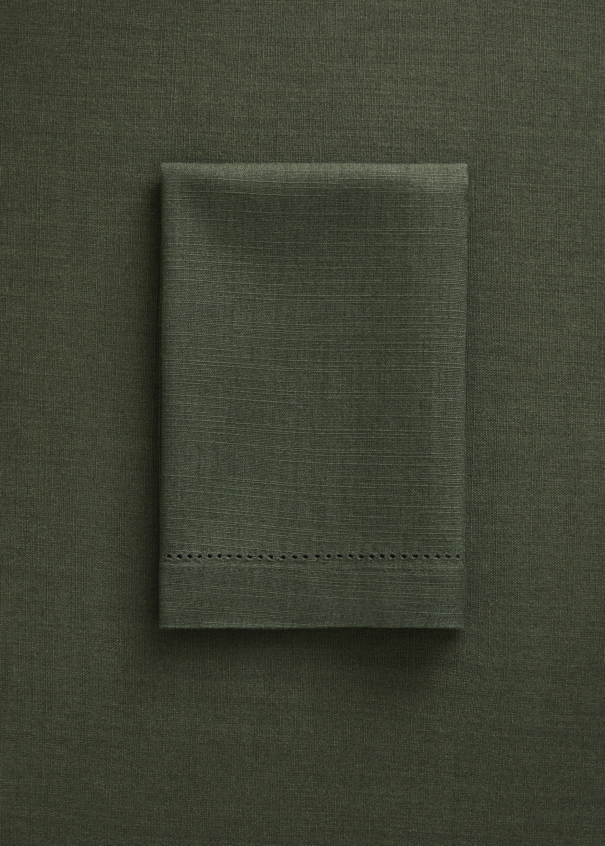 Cotton napkin with hemstitch - General plane