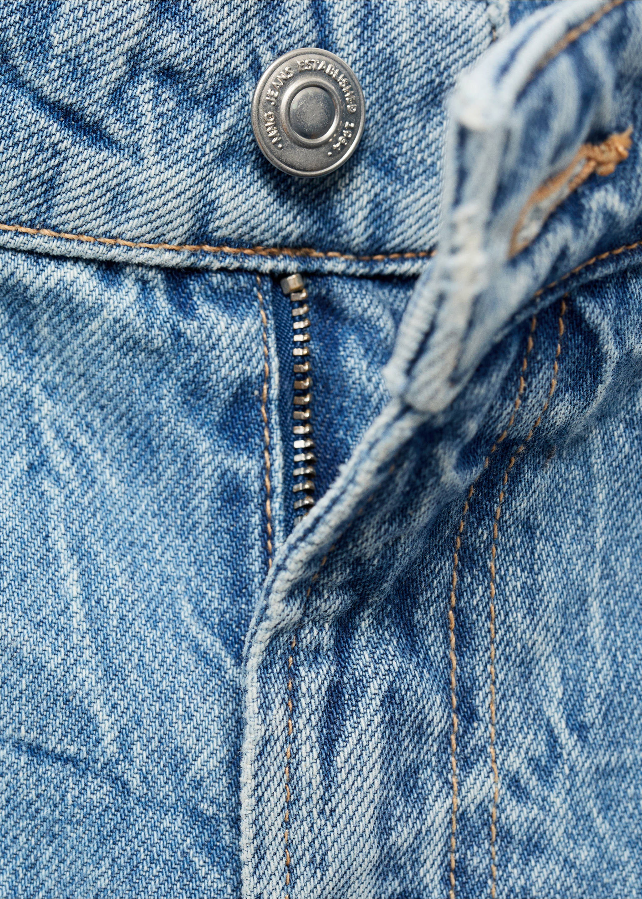 Straight-fit jeans with a creased effect - Details of the article 0, Medium Blue. Ref: 17054137-00.