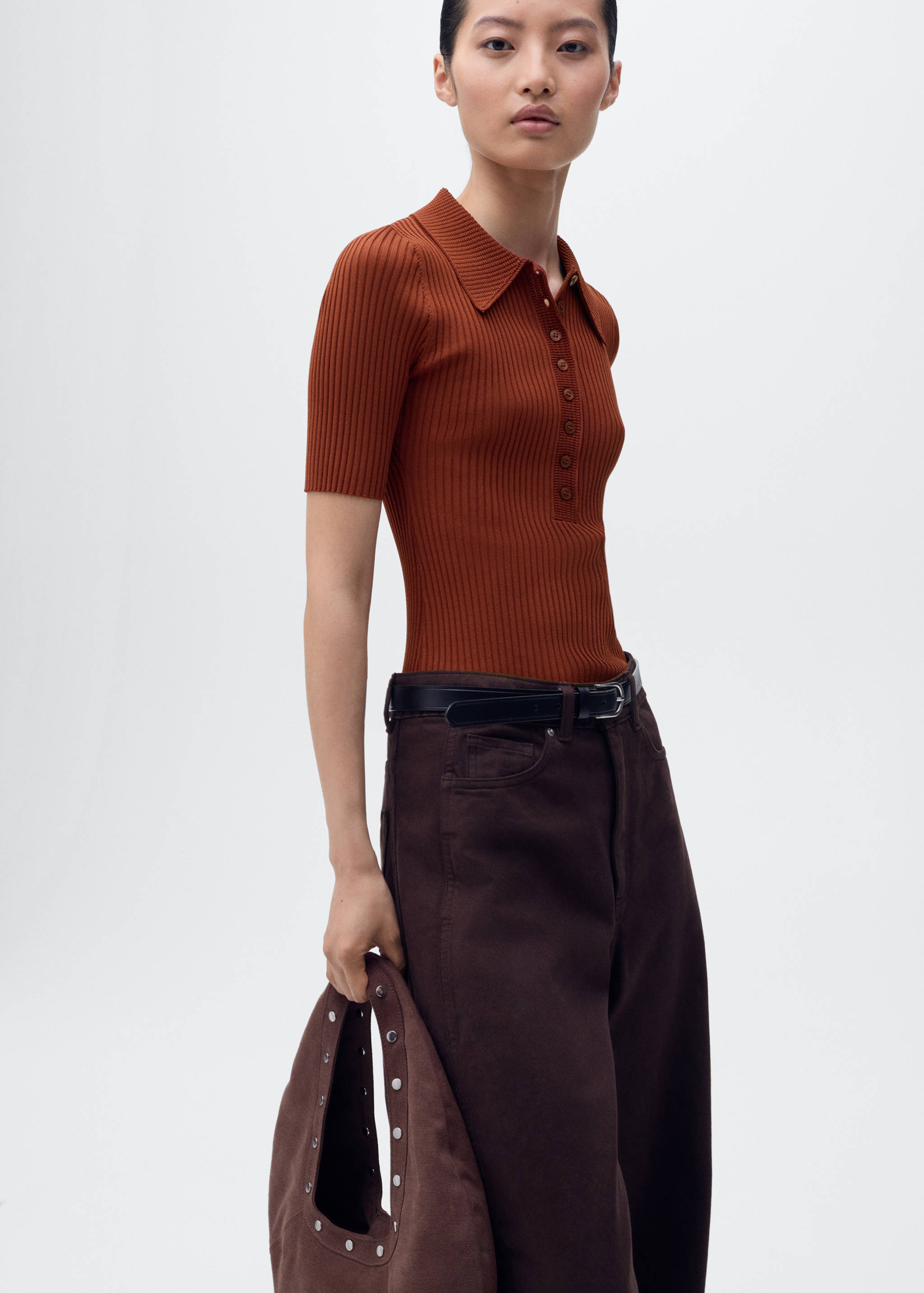 Jersey canalé cuello polo - Plano medio