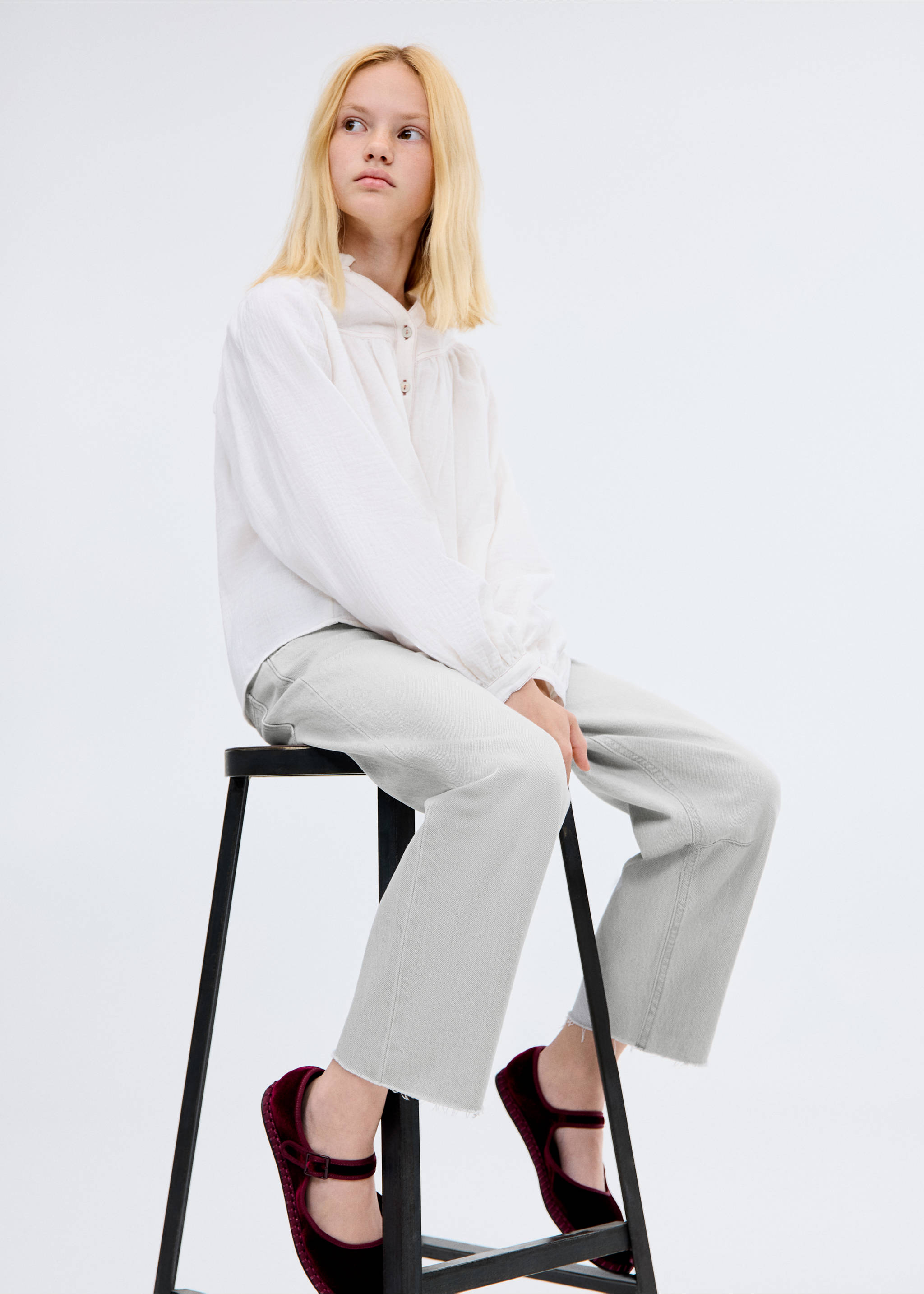 Mid-rise balloon jeans - Details of the article 1, Denim Grey. Ref: 17054407-00.