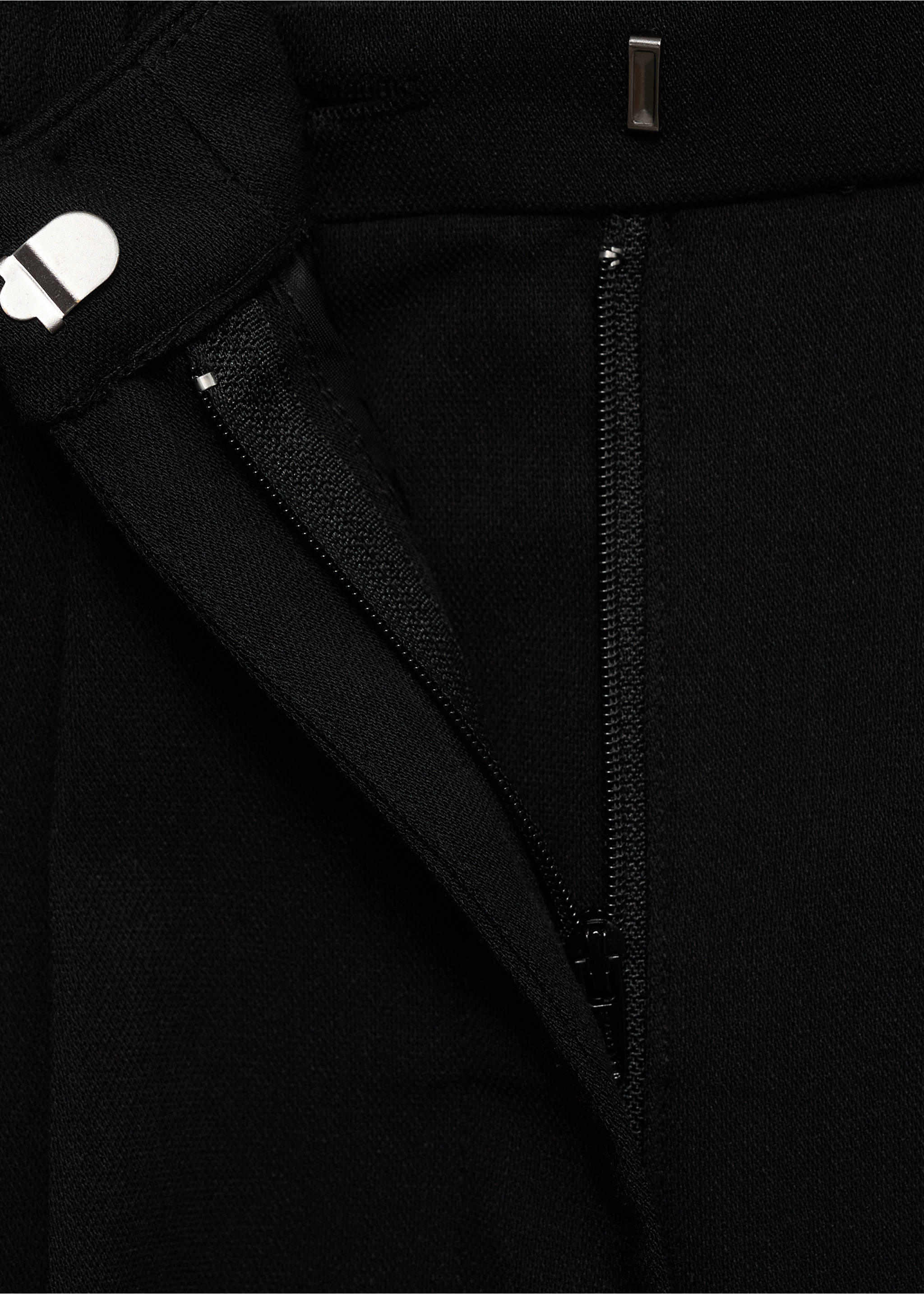 Straight-fit pleated trousers - Details of the article 8, Black. Ref: 17054422-00.