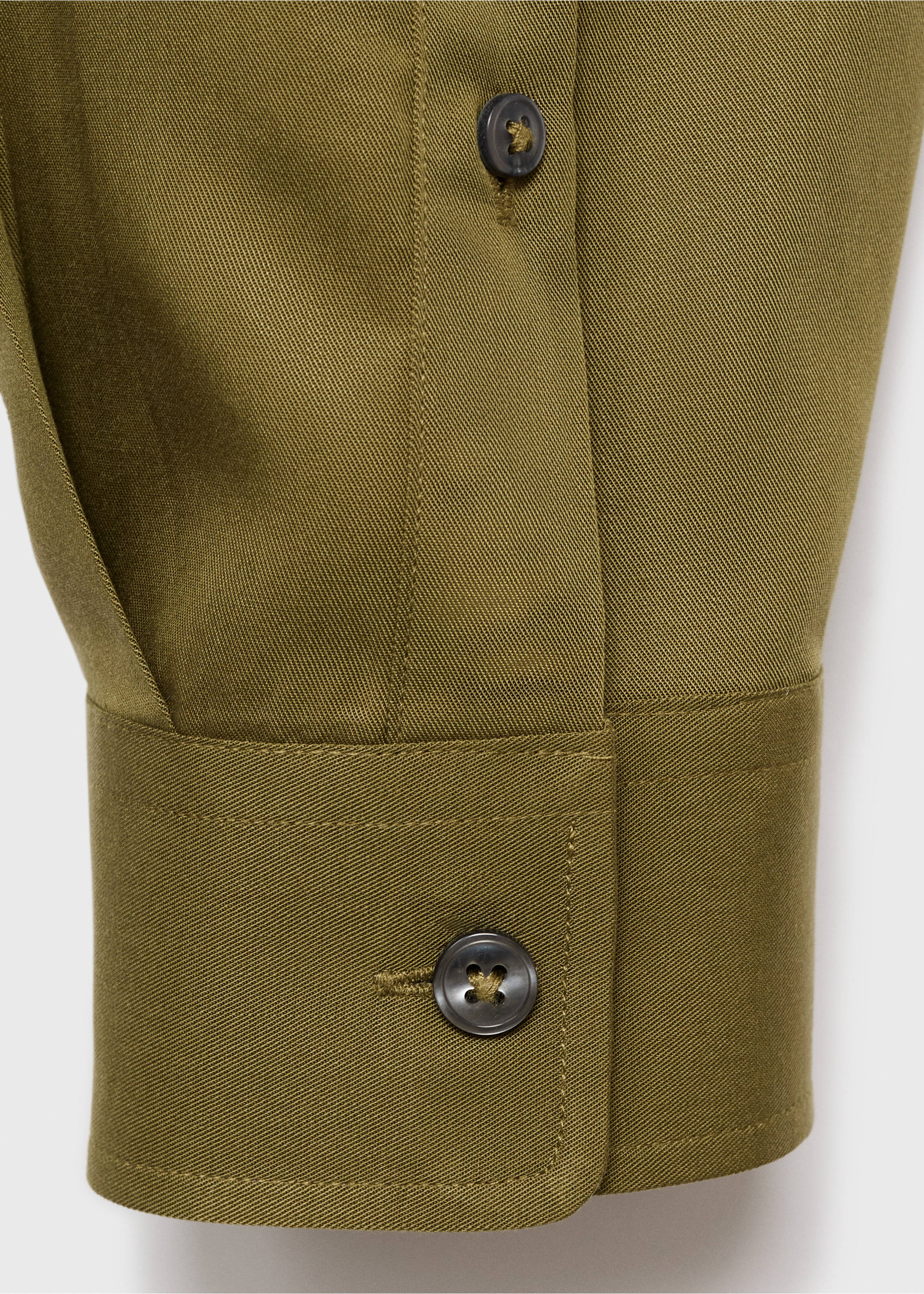 Camisa 100% lyocell butxaca - Detall de l'article 0, Oliva. Ref: 17054430-00.