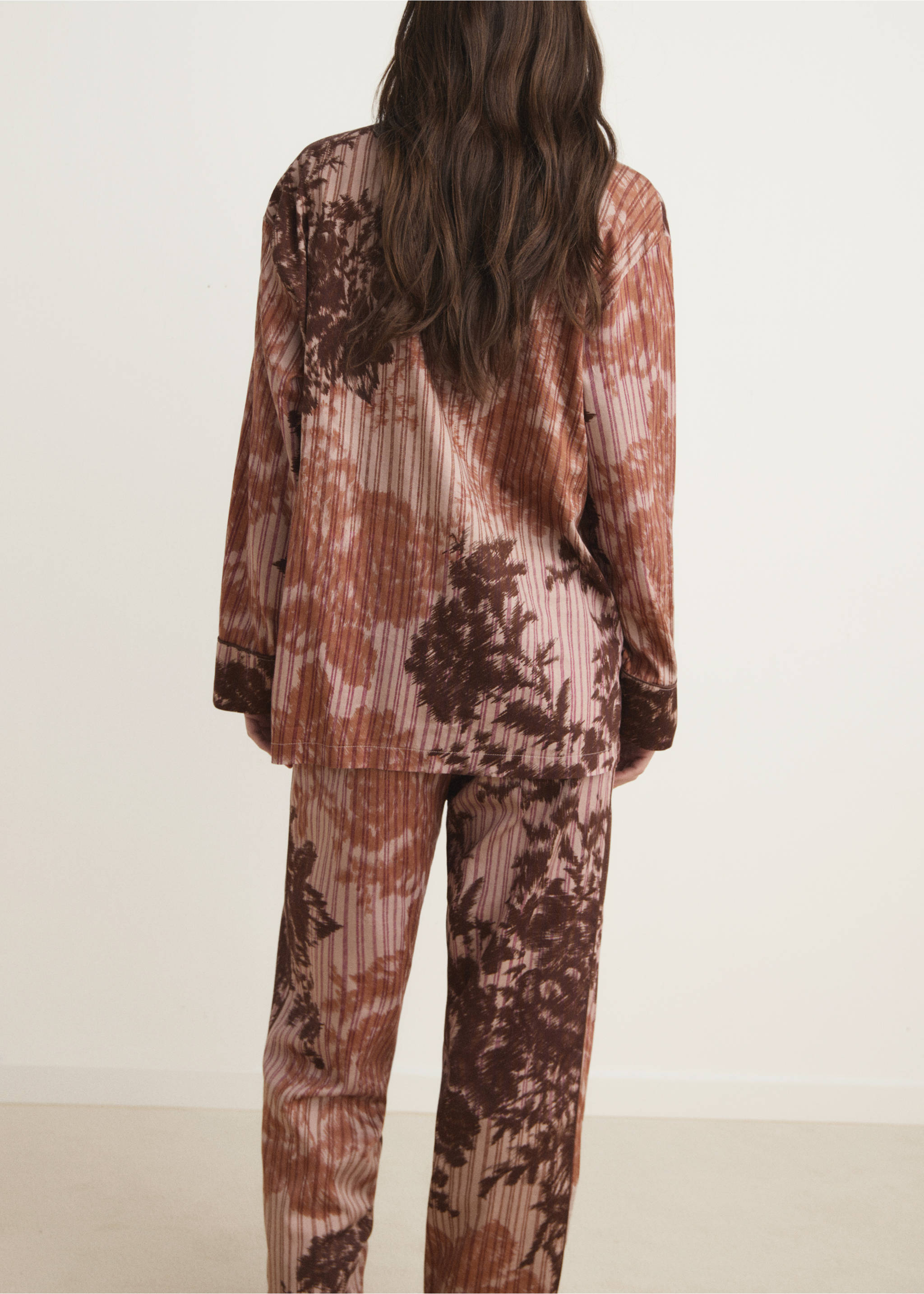 Pyjama shirt with blurred print - Reverse of the article, Brown. Ref: 17054438-00.