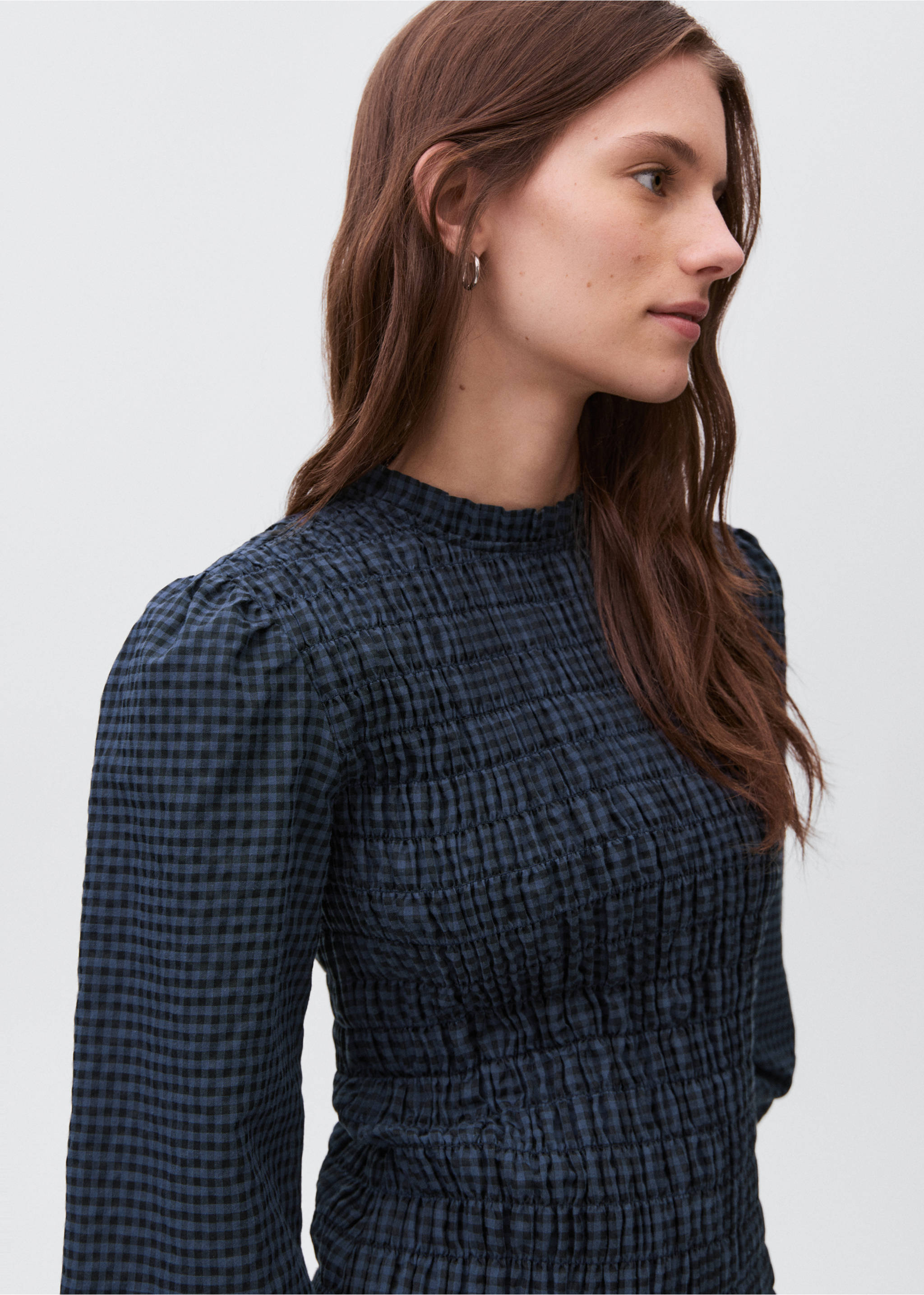 Vestit quadres frunzit - Detall de l'article 1, Negre. Ref: 17054778-00.