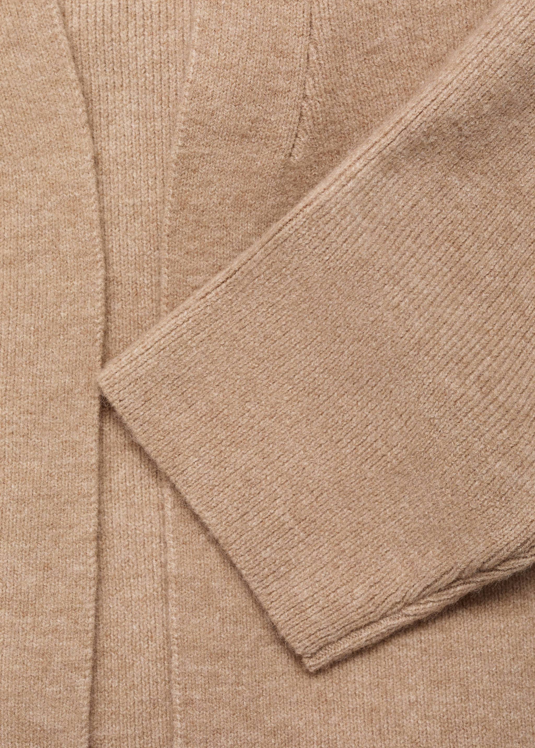 Long knitted coat - Details of the article 8